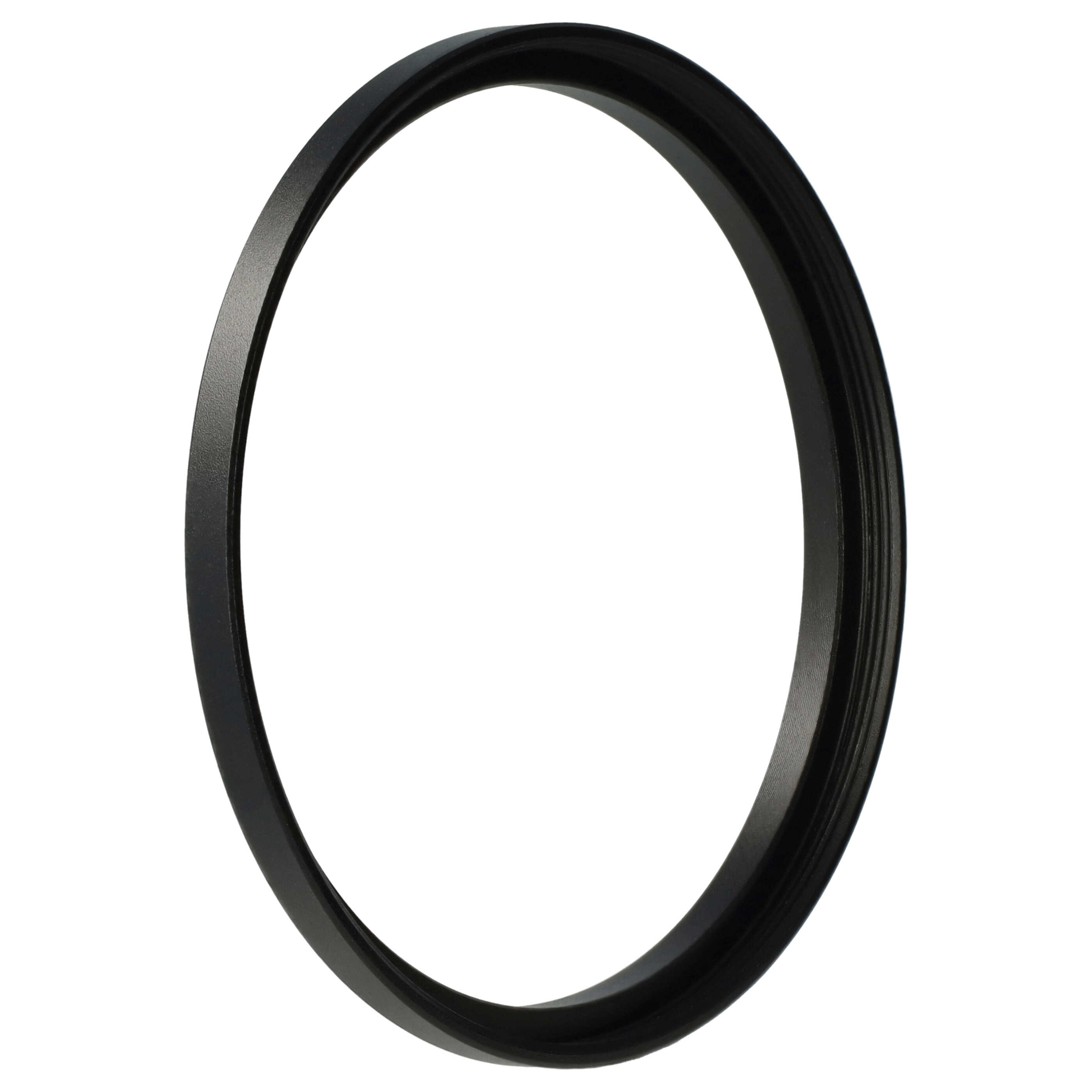 Ein schwarzer, kreisförmiger Metallring vor weißem Hintergrund. Der Ring hat eine strukturierte Oberfläche.