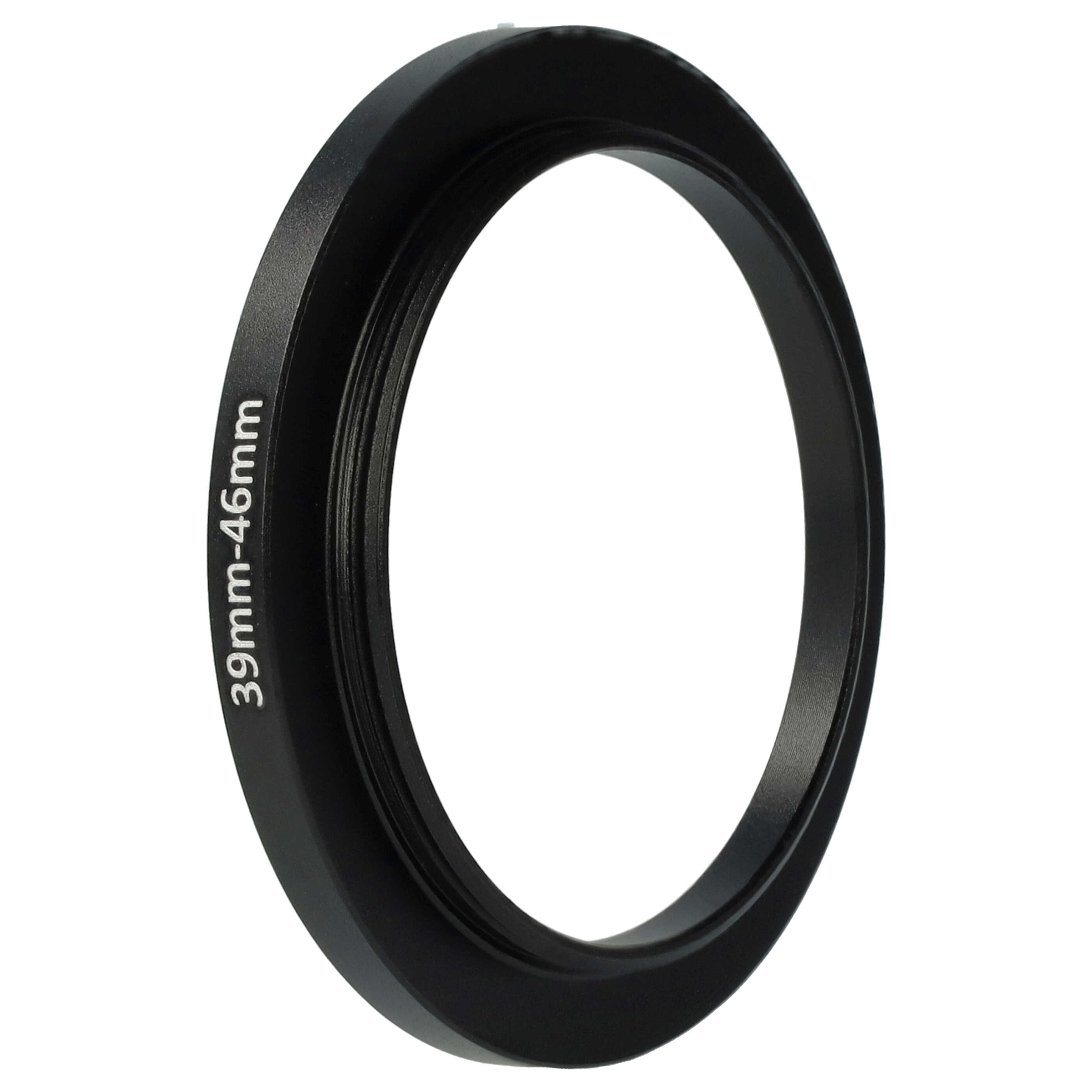 Ein schwarzer Metallring mit 39mm-46mm Markierungen. Der Ring befindet sich auf weißem Hintergrund.