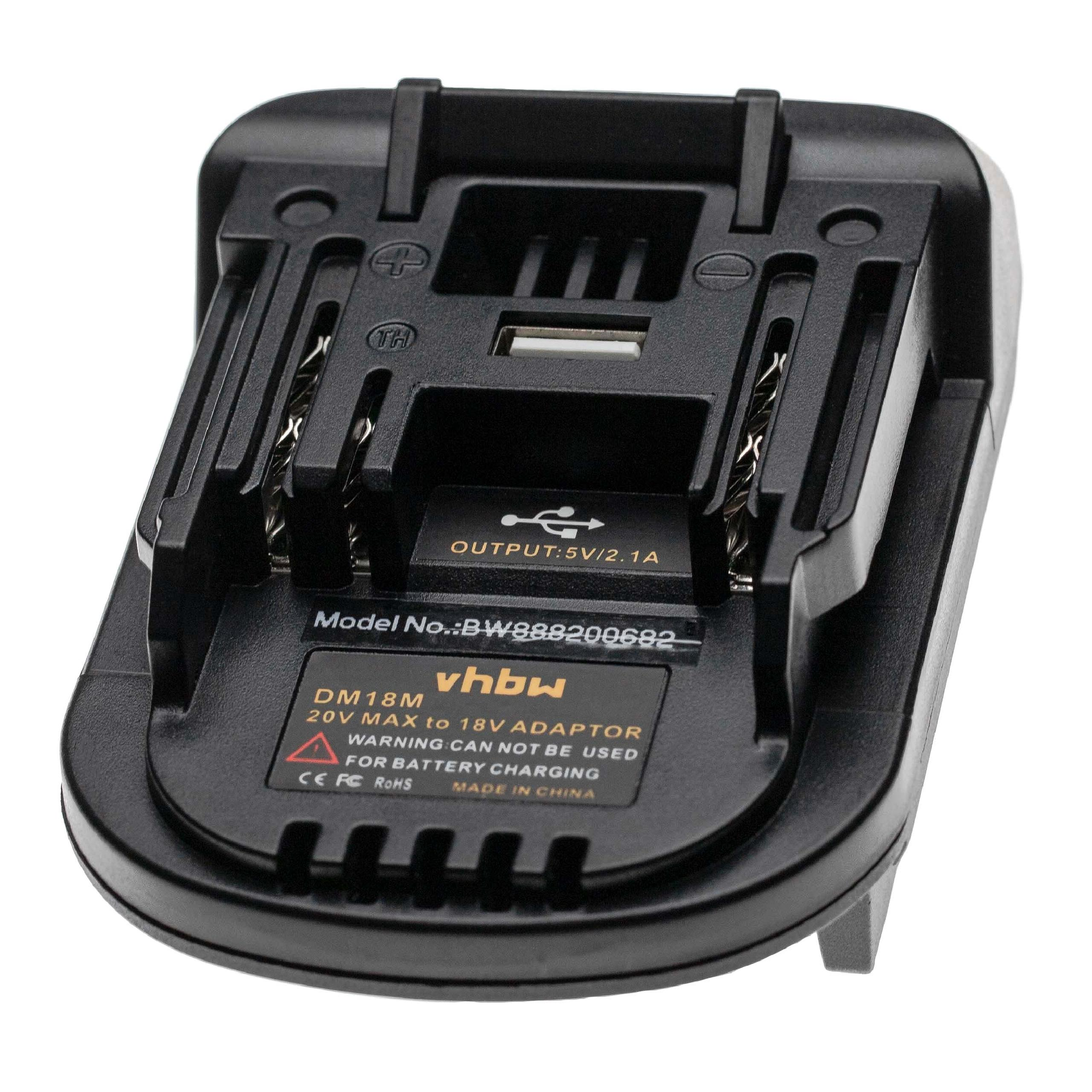 Schwarzer Adapter mit USB-Anschluss, Modellinfo und Warnhinweisen. Es hat Schlitze für Batterieeinsatz und Aufladen.