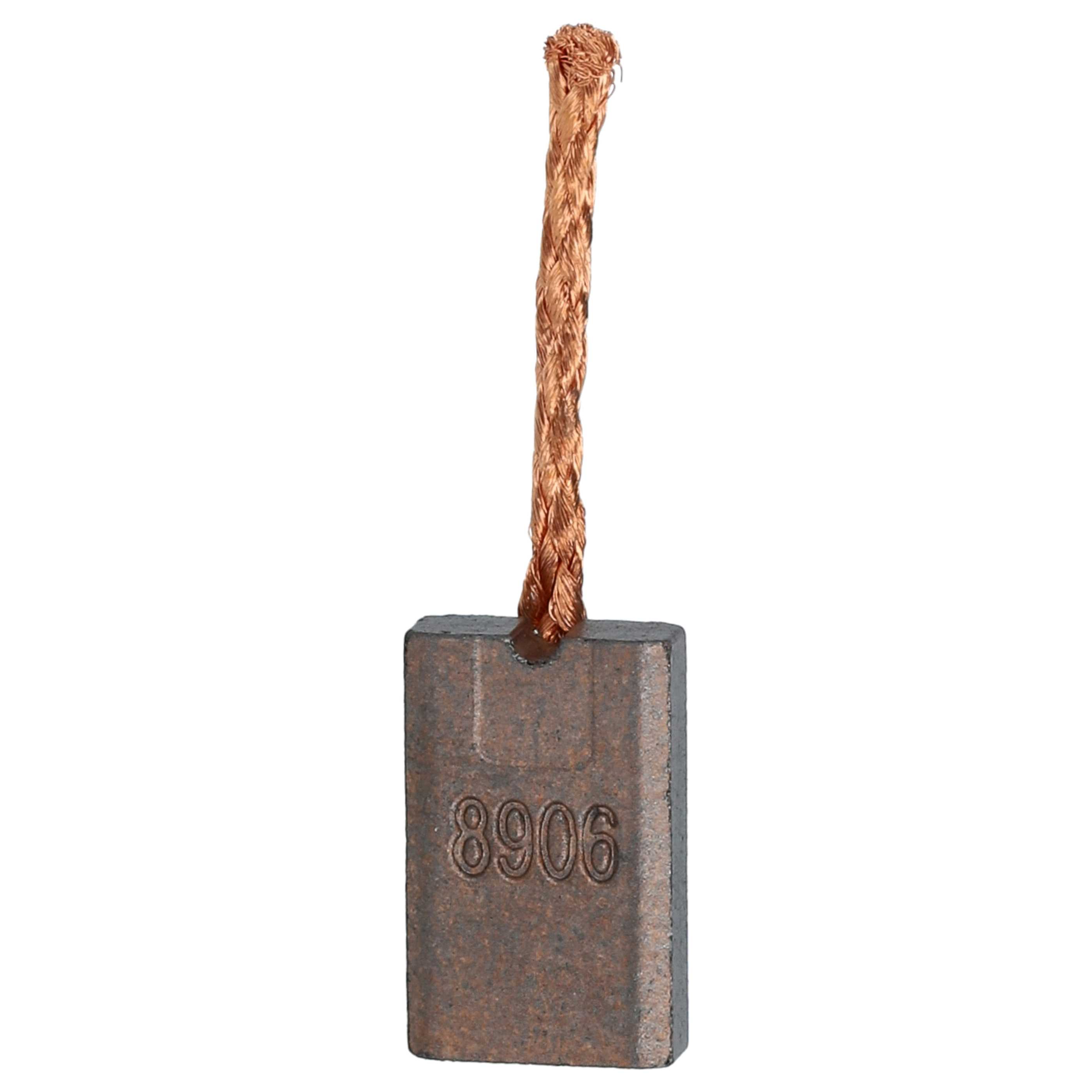 Ein rechteckiges, braunes, metallisches Bauteil mit der Aufschrift '8906', verbunden mit einem kupfernen geflochtenen Draht, vor weißem Hintergrund.