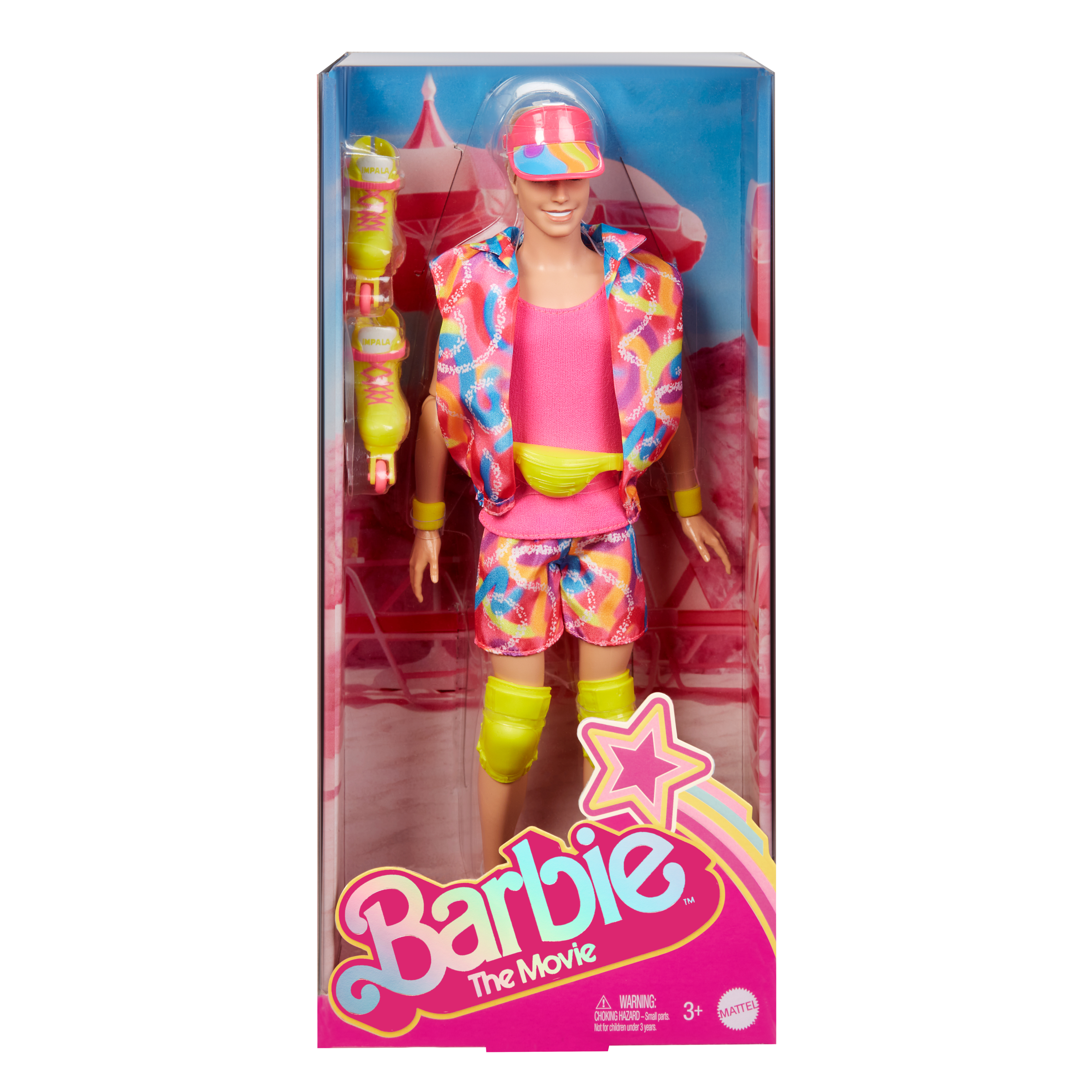 Muñeco Ken de Barbie en caja. Lleva shorts coloridos, chaqueta y rodilleras. La caja dice 'Barbie The Movie'.
