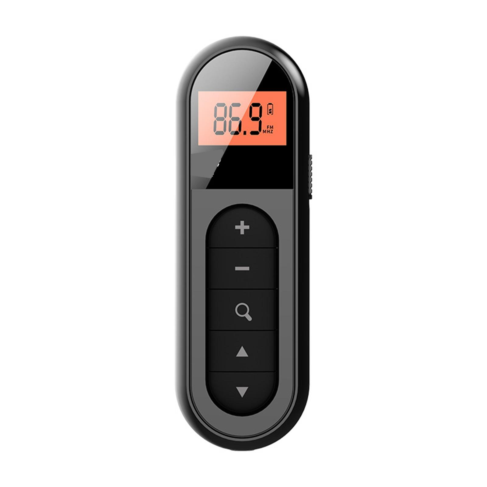 Ein schwarzer FM-Transmitter mit orangefarbener Anzeige, die 86,9 anzeigt. Er hat Steuertasten: Plus, Minus, Suche, Hoch und Runter.