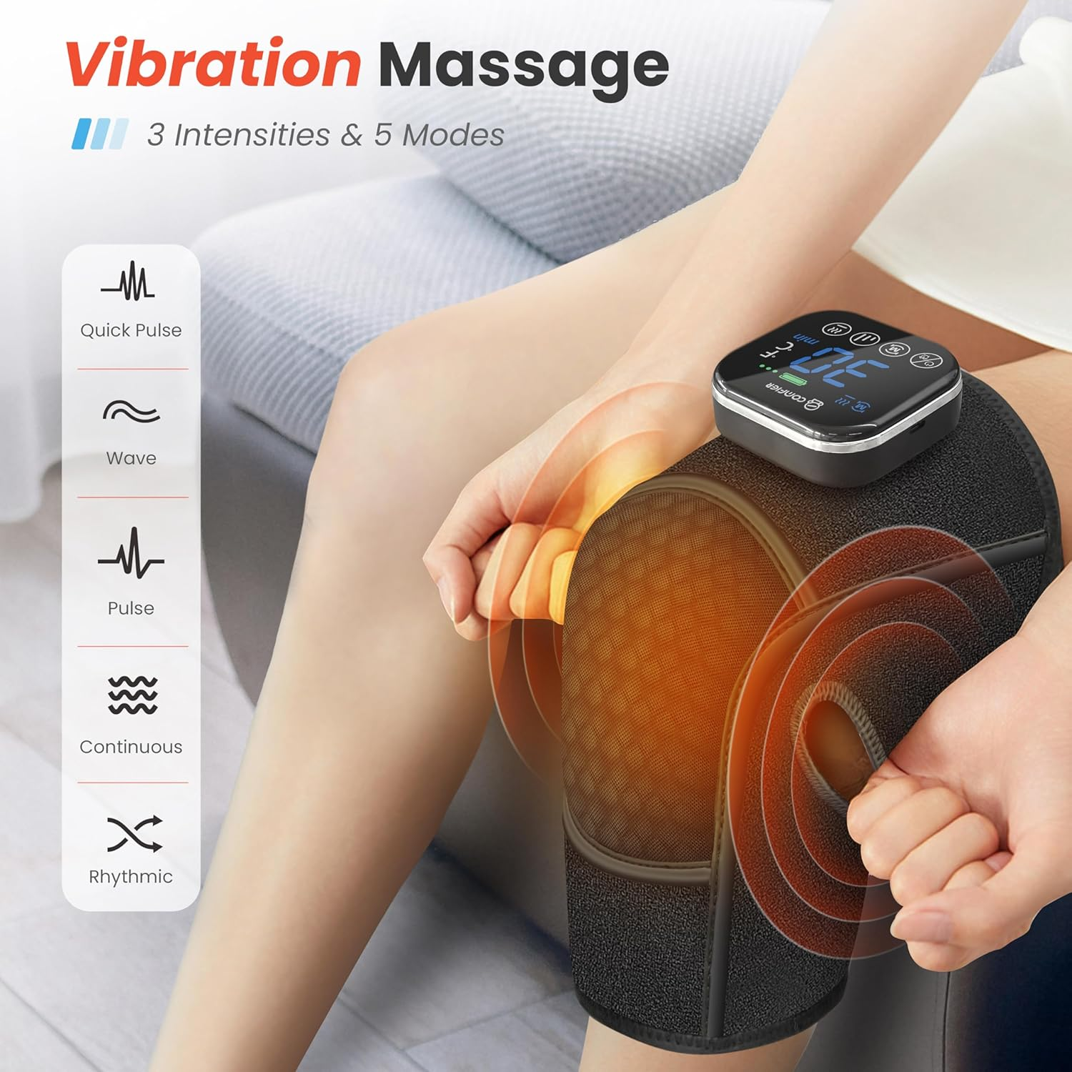Ein Knie einer Person mit einem Massagegerät. Das Gerät hat einen Bildschirm mit Einstellungen. Das Bild zeigt auch Einstellungssymbole und Massagemodi.