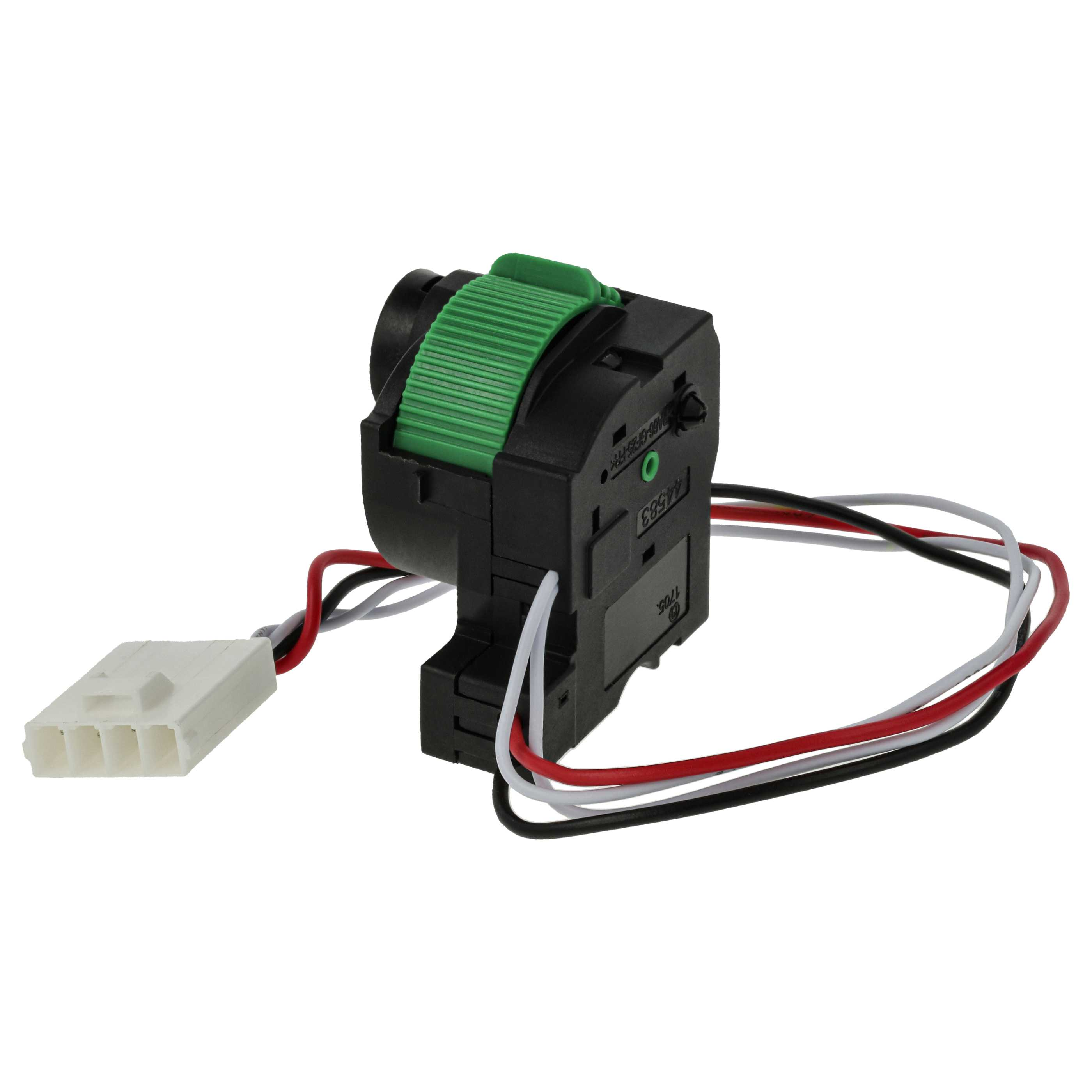 Eine schwarze und grüne elektrische Komponente mit Drähten und einem weißen Stecker, isoliert auf Weiß.