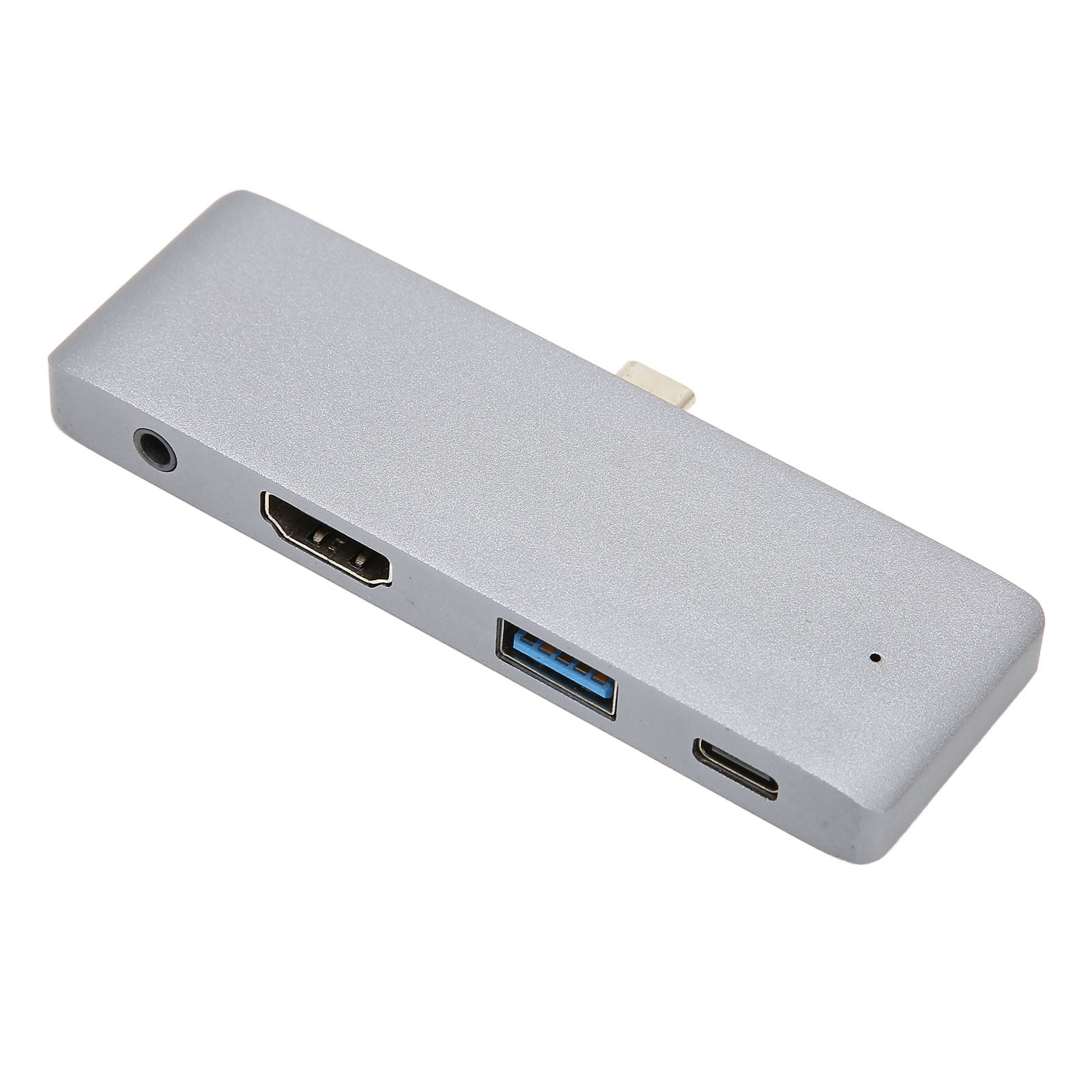 Ein silberner USB-Hub mit mehreren Anschlüssen, darunter HDMI, USB und Kopfhöreranschluss, auf weißem Hintergrund.