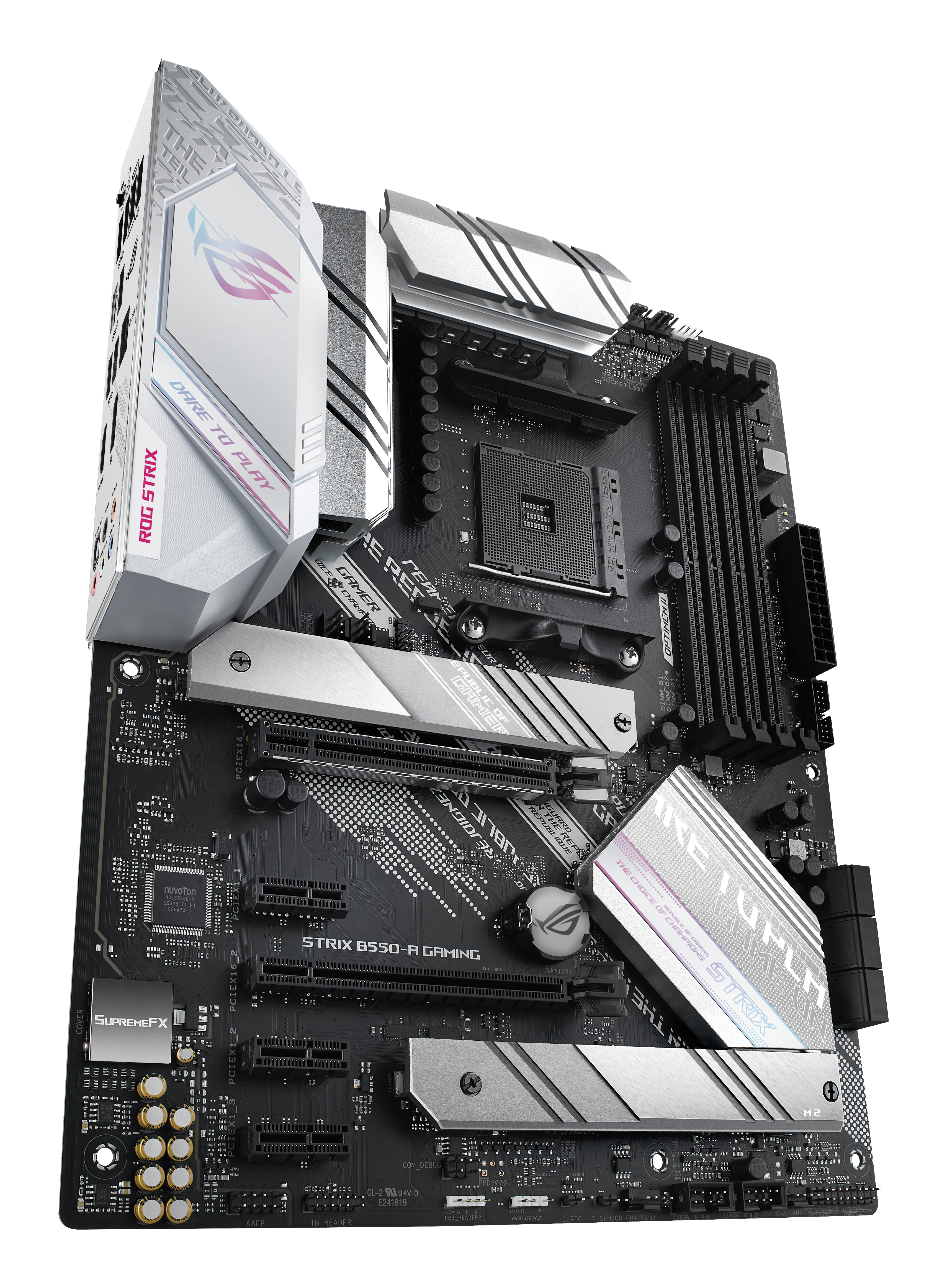 Scheda madre per computer nera e argento. Ha vari slot, chip e il logo ROG Strix.
