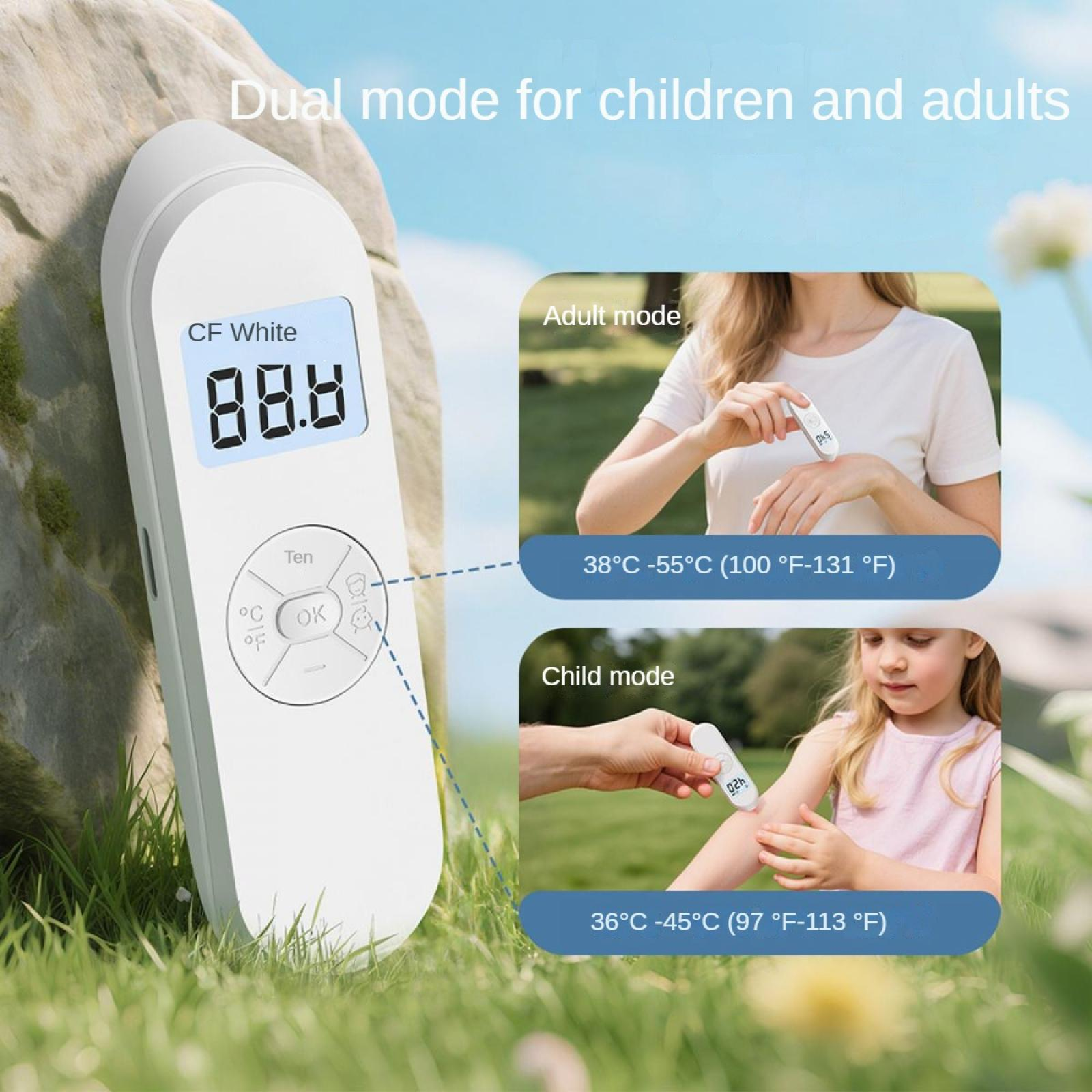 Ein weißes Thermometer zeigt 88,8 an. Es verfügt über Temperaturmesswerte für Erwachsene und Kinder. Zwei Personen benutzen das Gerät.