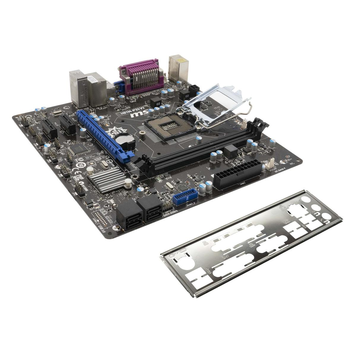 Una scheda madre MSI nera con componenti blu e viola, una piastra posteriore argentata e uno sfondo bianco.