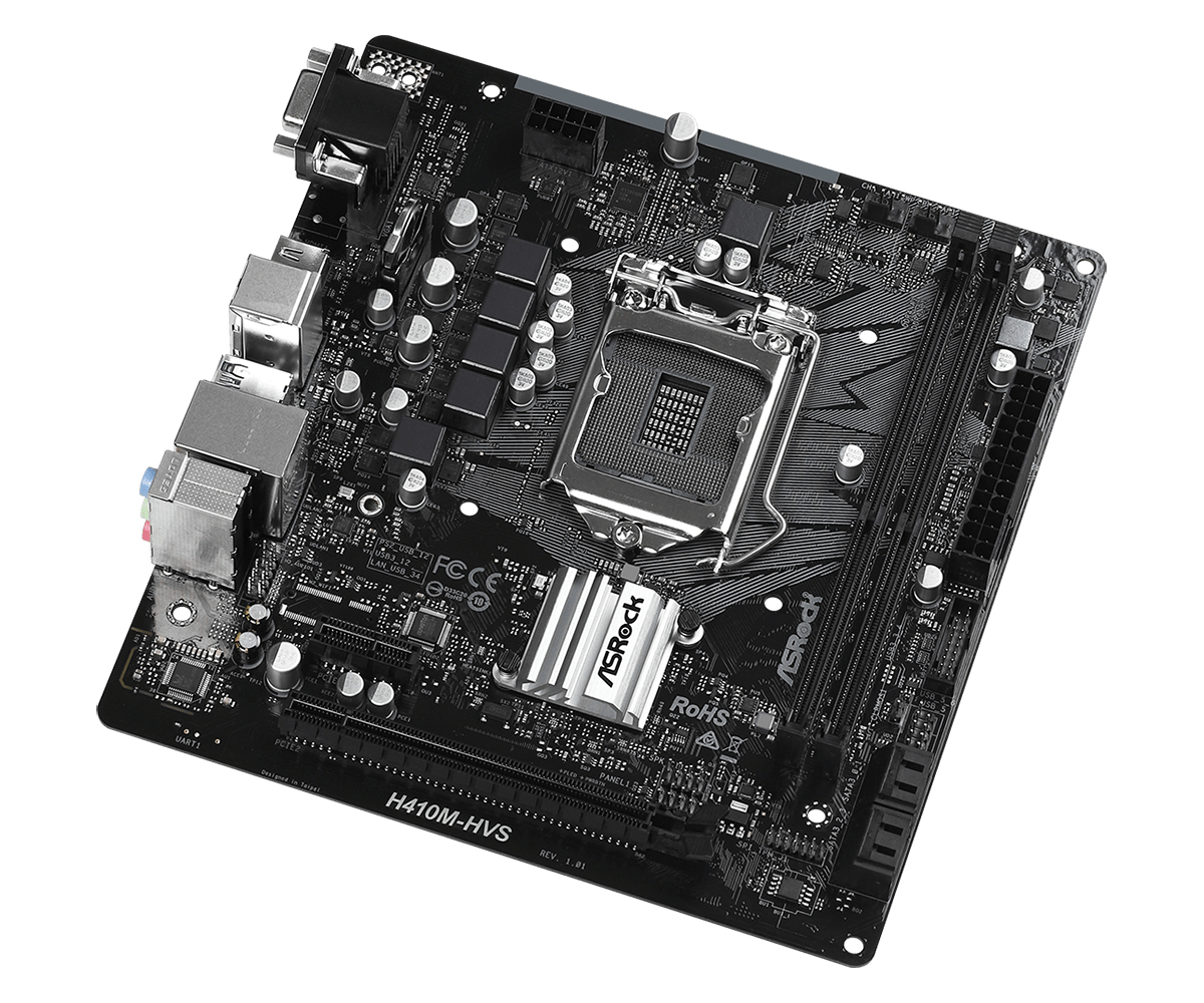 Una scheda madre per computer nera con vari componenti, porte e il logo ASRock, su sfondo bianco.