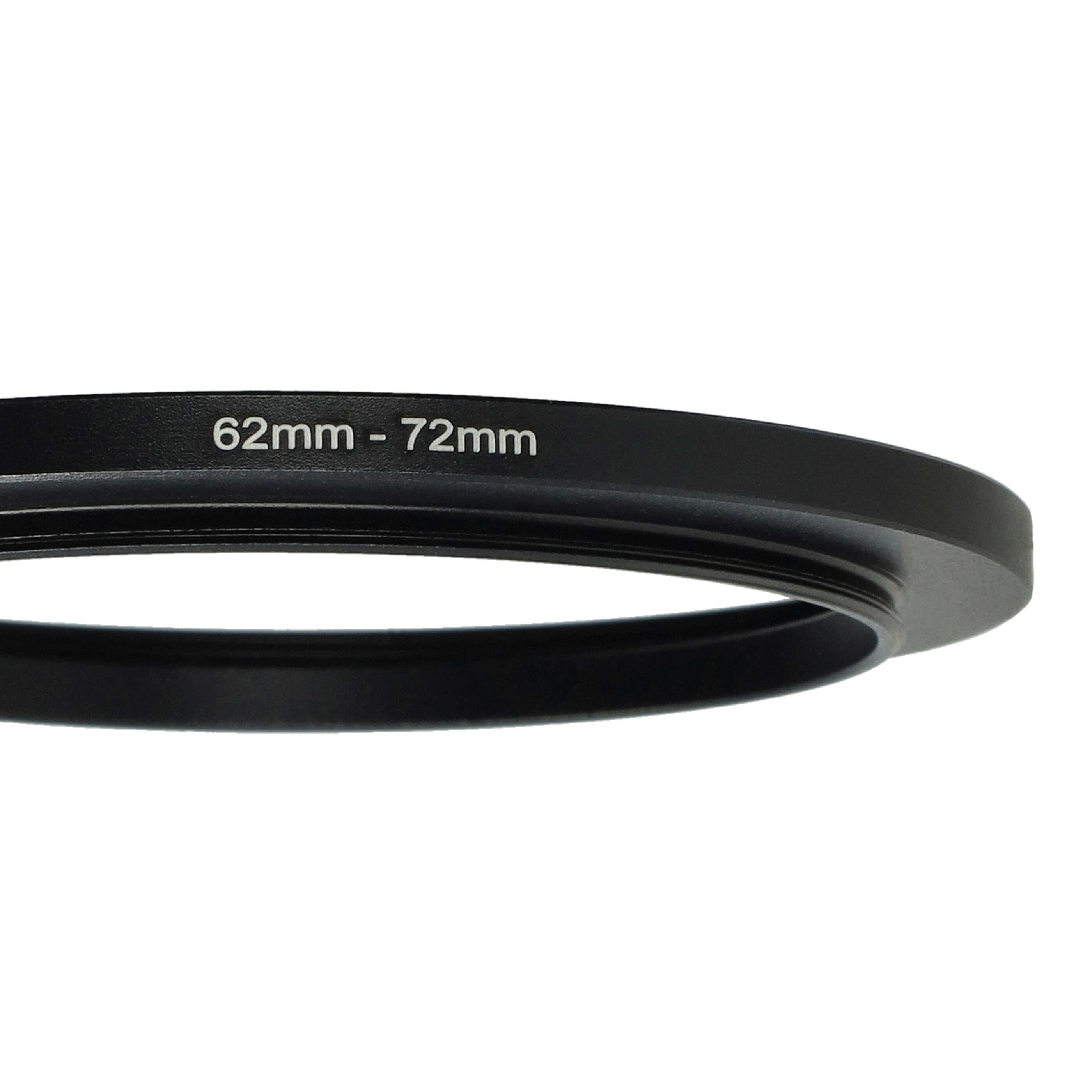 Ein schwarzer Objektivadapterring mit der Aufschrift '62mm - 72mm' vor weißem Hintergrund.