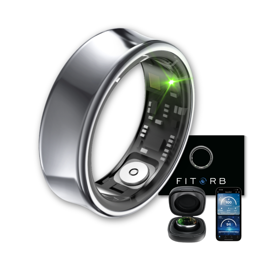 Ein silberner Smartring mit grünem Licht, eine Ladestation, eine Schachtel mit dem Umriss des Rings und ein Telefon mit Kennzahlen.