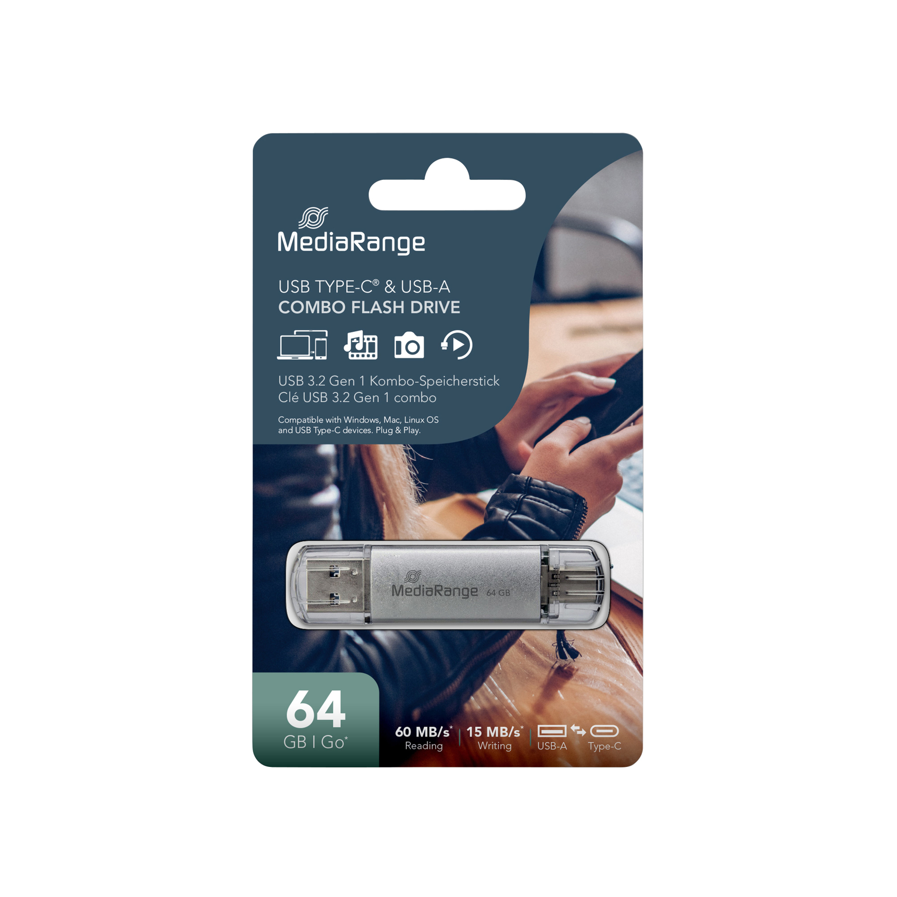 Dysk flash USB MediaRange. Srebrny dysk USB jest wyświetlany na opakowaniu ze specyfikacjami.