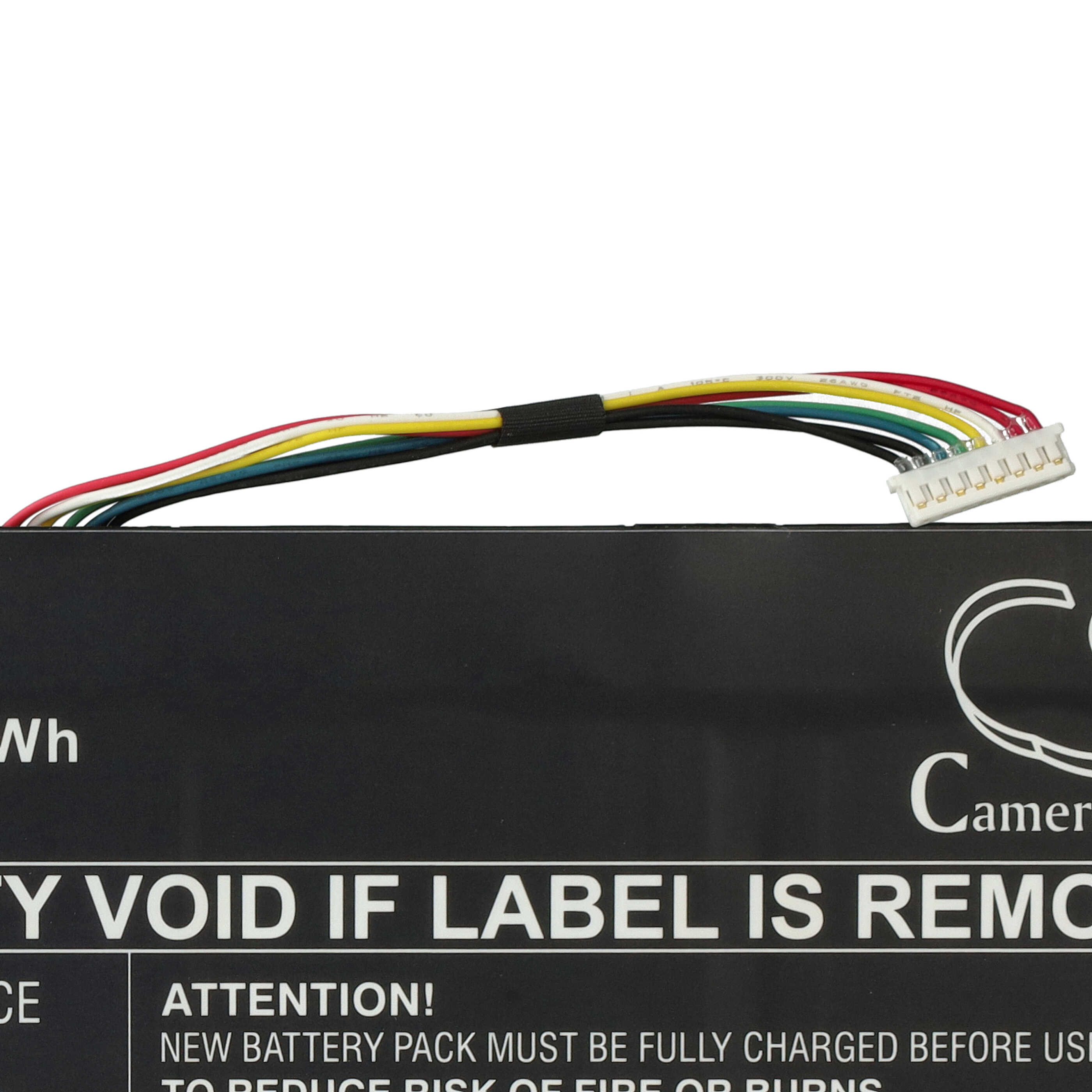 Ein Akkupack mit mehrfarbigen Drähten und einem weißen Stecker. Auf der Packung steht 'UNGÜLTIG, WENN ETIKETT ENTFERNT'.