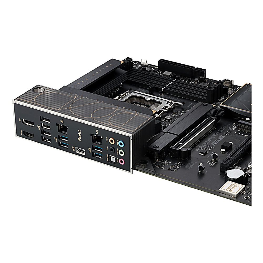 Una scheda madre per computer nera e dorata è mostrata con più porte e connettori. La scheda è etichettata 'ProArt' e 'ASUS'.