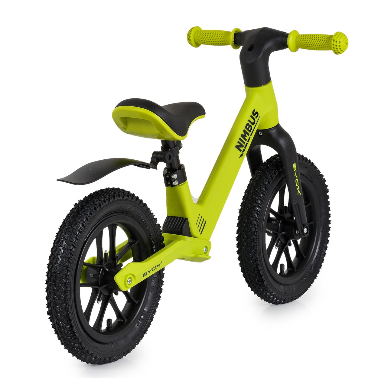 Ein limettengrünes Laufrad mit schwarzen Reifen und Sitz. Der Lenker und die Sitzakzente sind ebenfalls limettengrün. Das Fahrrad steht auf einer weißen Oberfläche.