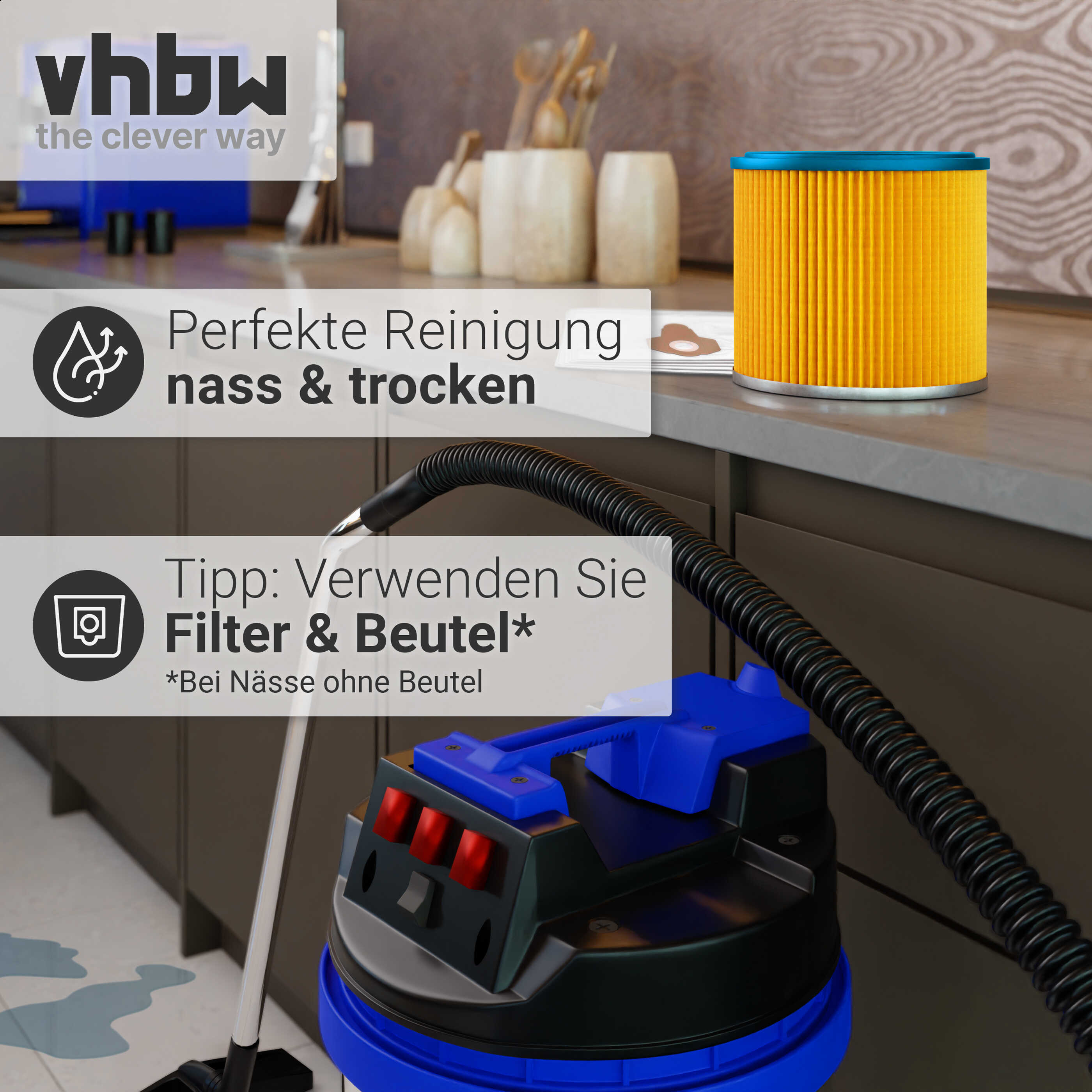 Staubsauger mit Filter und Schlauch, Text auf Deutsch. Küchenhintergrund mit Holzlöffeln.