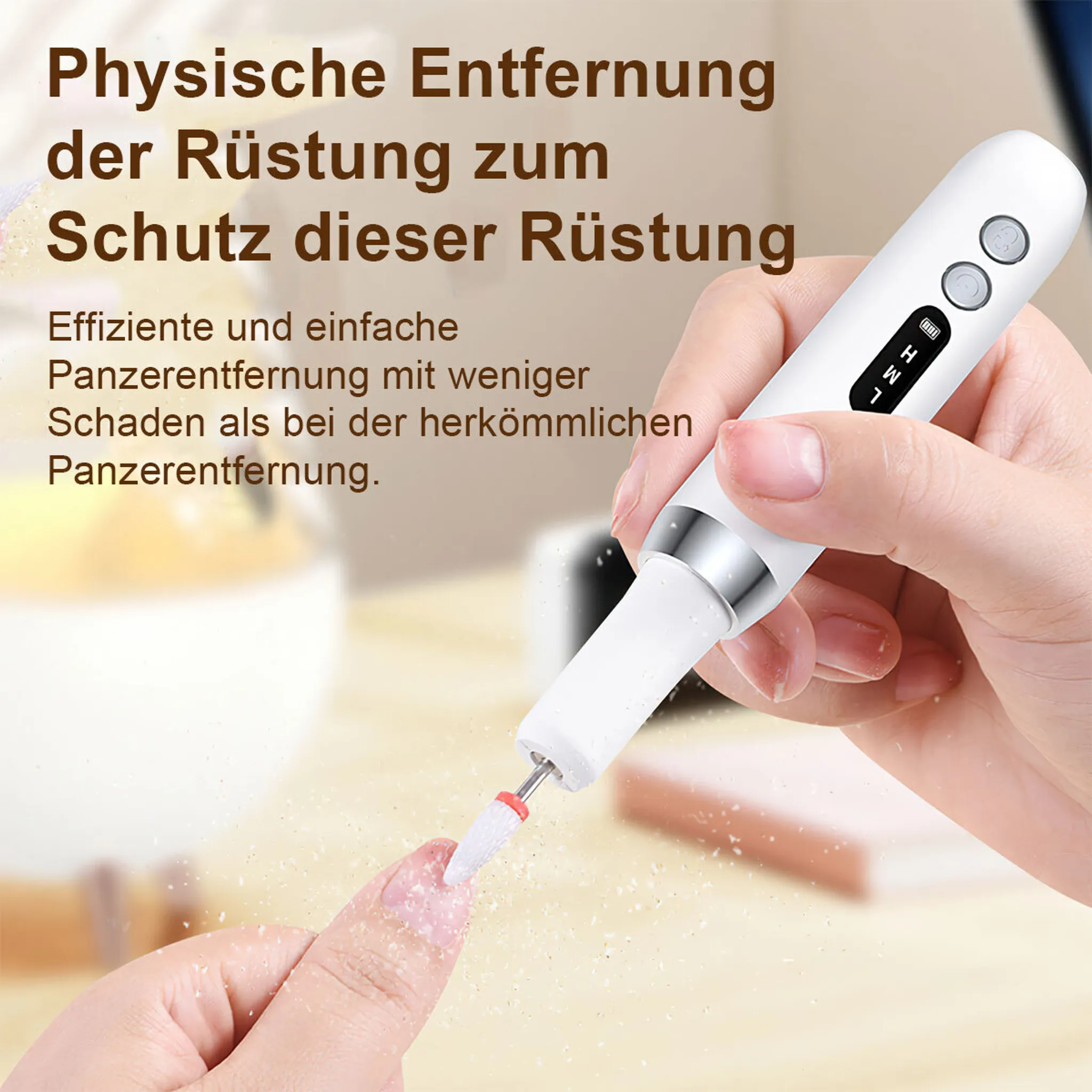 Eine Hand hält einen weißen Nagelbohrer und entfernt die Oberfläche eines Nagels. Der Bohrer hat Knöpfe und eine Leistungsanzeige.