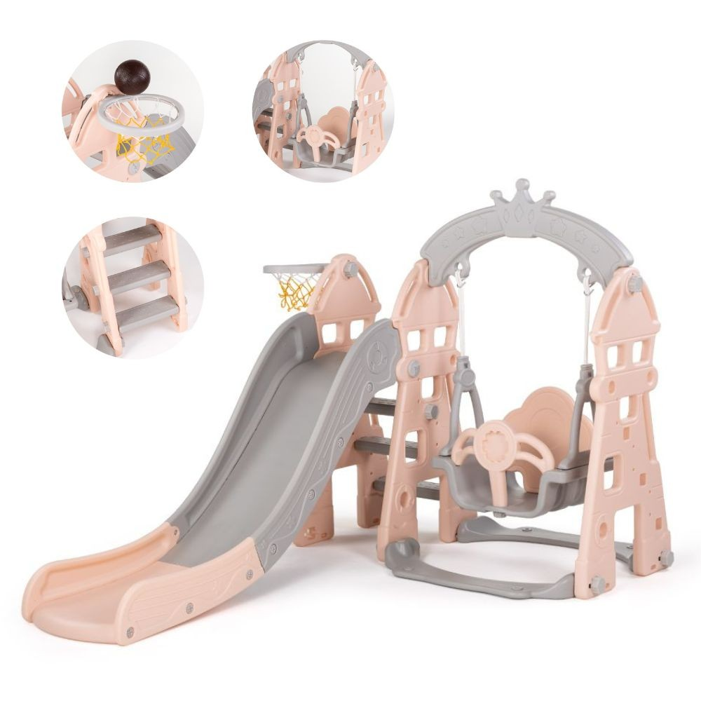 Ein rosa-graues Kinderspielset mit Rutsche, Schaukel, Basketballkorb und Klettertreppe. Der Hintergrund ist weiß.
