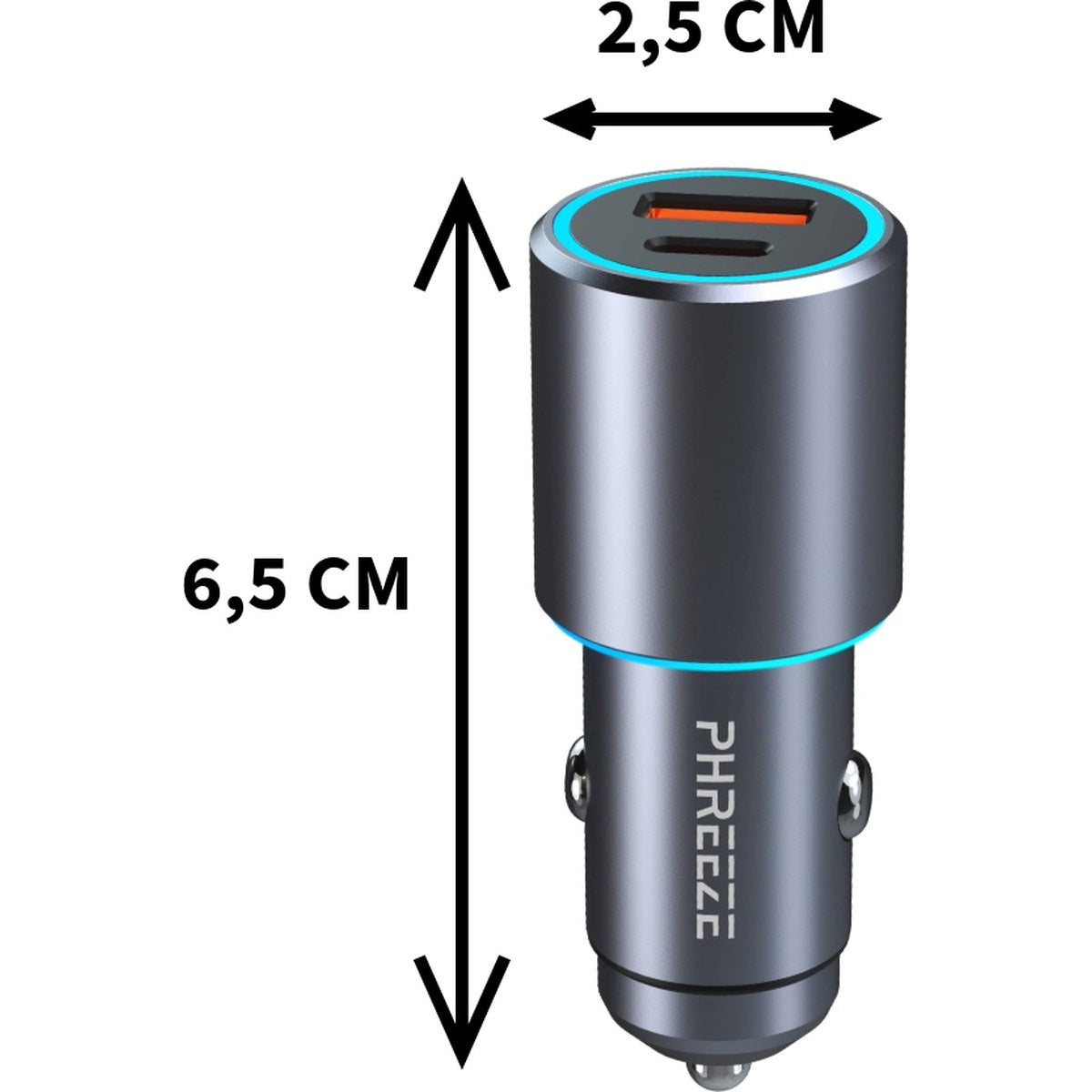 Een autolader met afmetingen weergegeven. Het heeft twee USB-poorten met oranje interieur en blauwe LED-ringen. De lader is grijs.