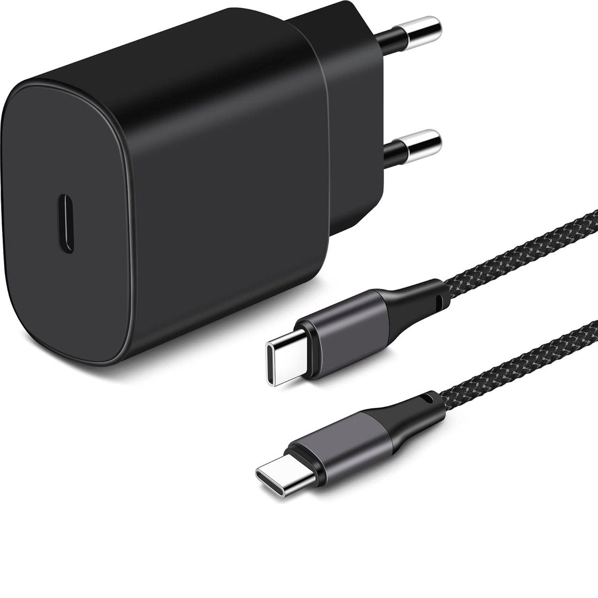 Zwarte telefoonlader met twee USB-C-kabels. De lader heeft twee metalen pinnen. Kabels zijn zwart en grijs.