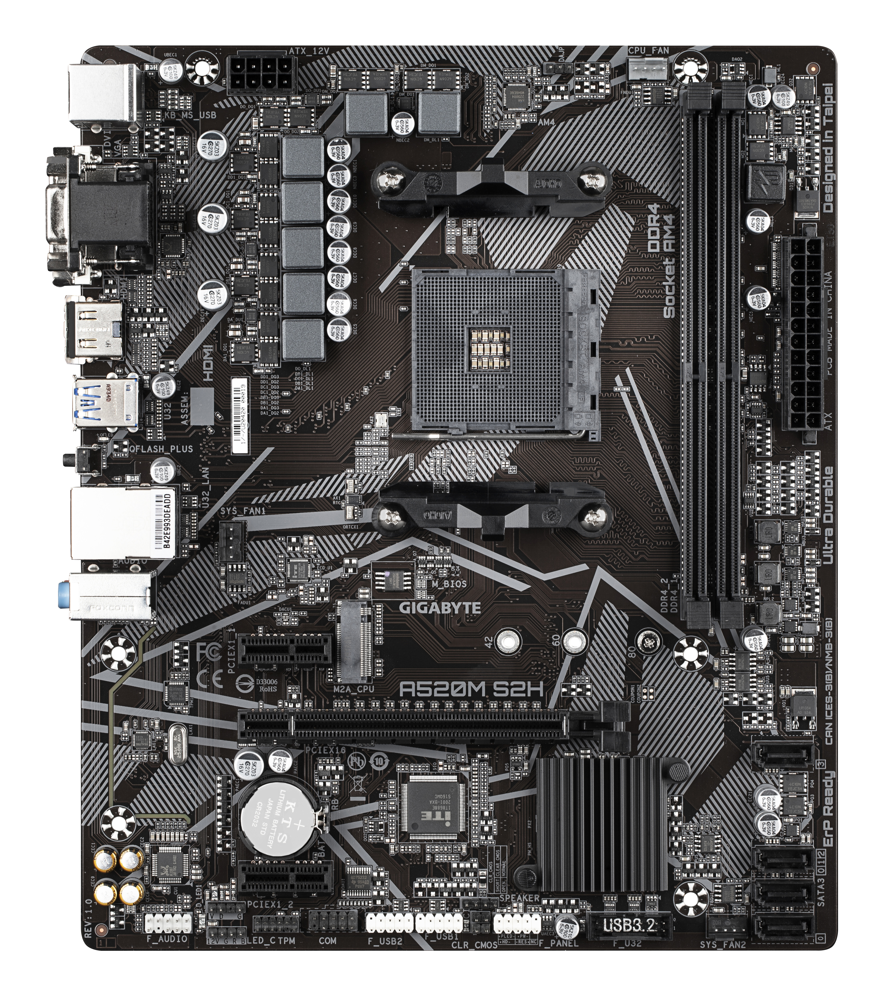 Ein schwarzes Gigabyte A520M S2H-Motherboard mit verschiedenen Komponenten, Anschlüssen und Steckplätzen, darunter ein CPU-Sockel und RAM-Steckplätze.