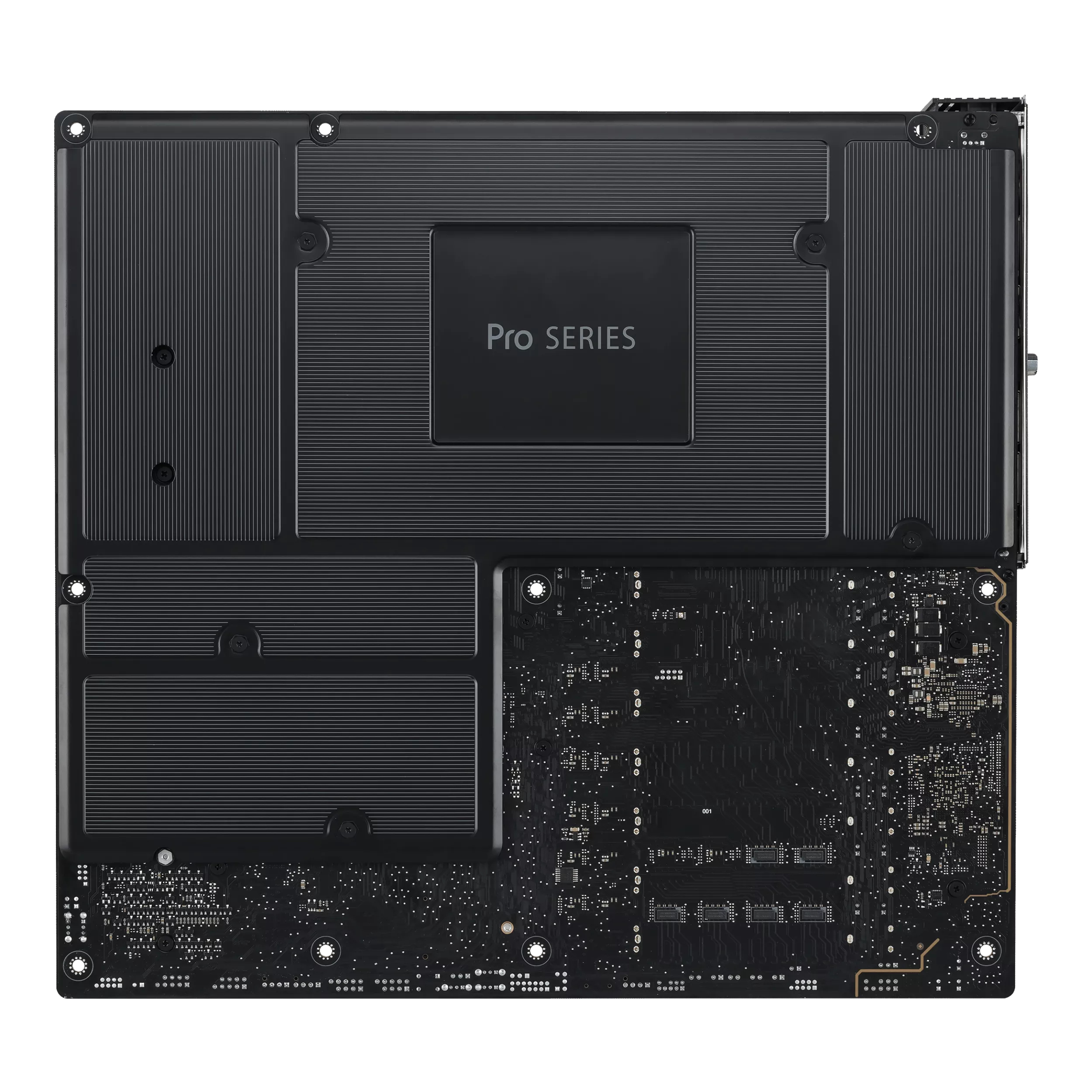 Widok z góry na czarną płytę główną z prostokątną etykietą 'Pro SERIES' i elementami obwodu.