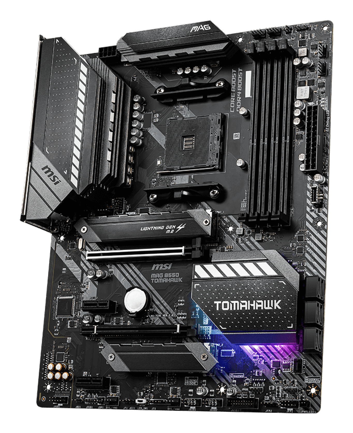 Czarna płyta główna MSI MAG B550 TOMAHAWK. Zawiera gniazda RAM, gniazdo procesora i różne porty, z logo MSI i TOMAHAWK.
