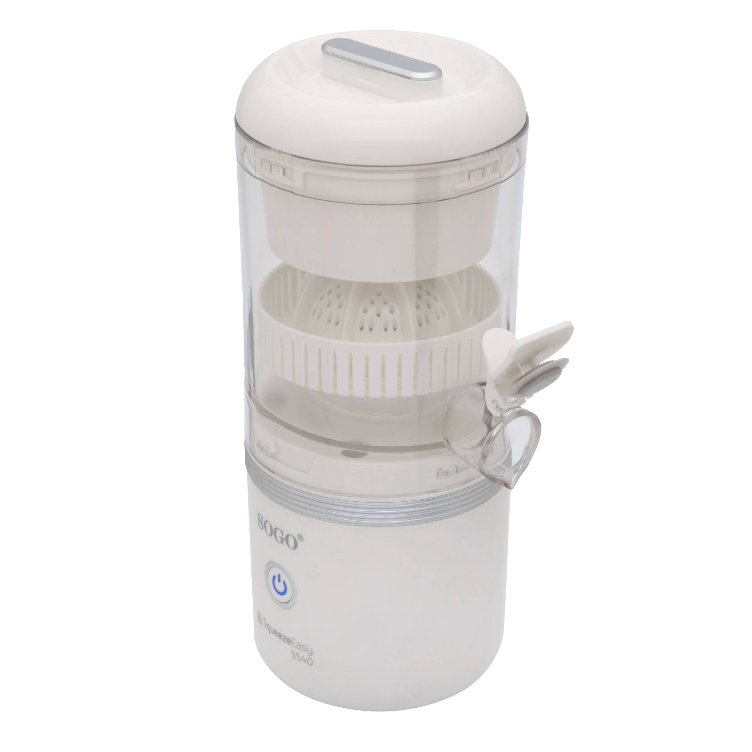 Una exprimidora Sogo Easy Squeeze 5540 blanca. Tiene un recipiente transparente, una tapa blanca y una boquilla. El botón de encendido es visible.