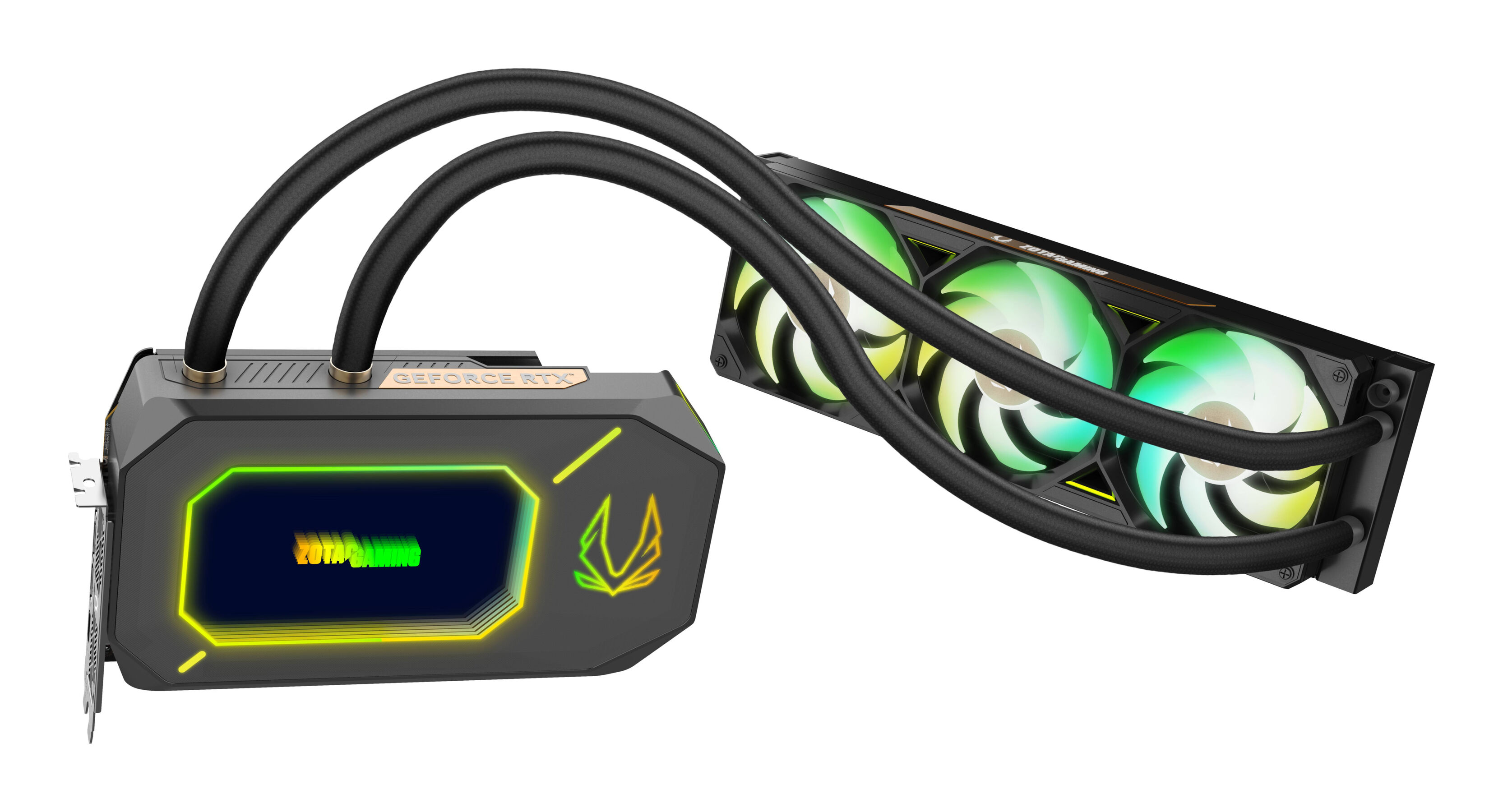 Un refroidisseur de GPU Zotac RTX noir et or. Il comprend un radiateur avec trois ventilateurs et un bloc de pompe avec le logo Zotac.