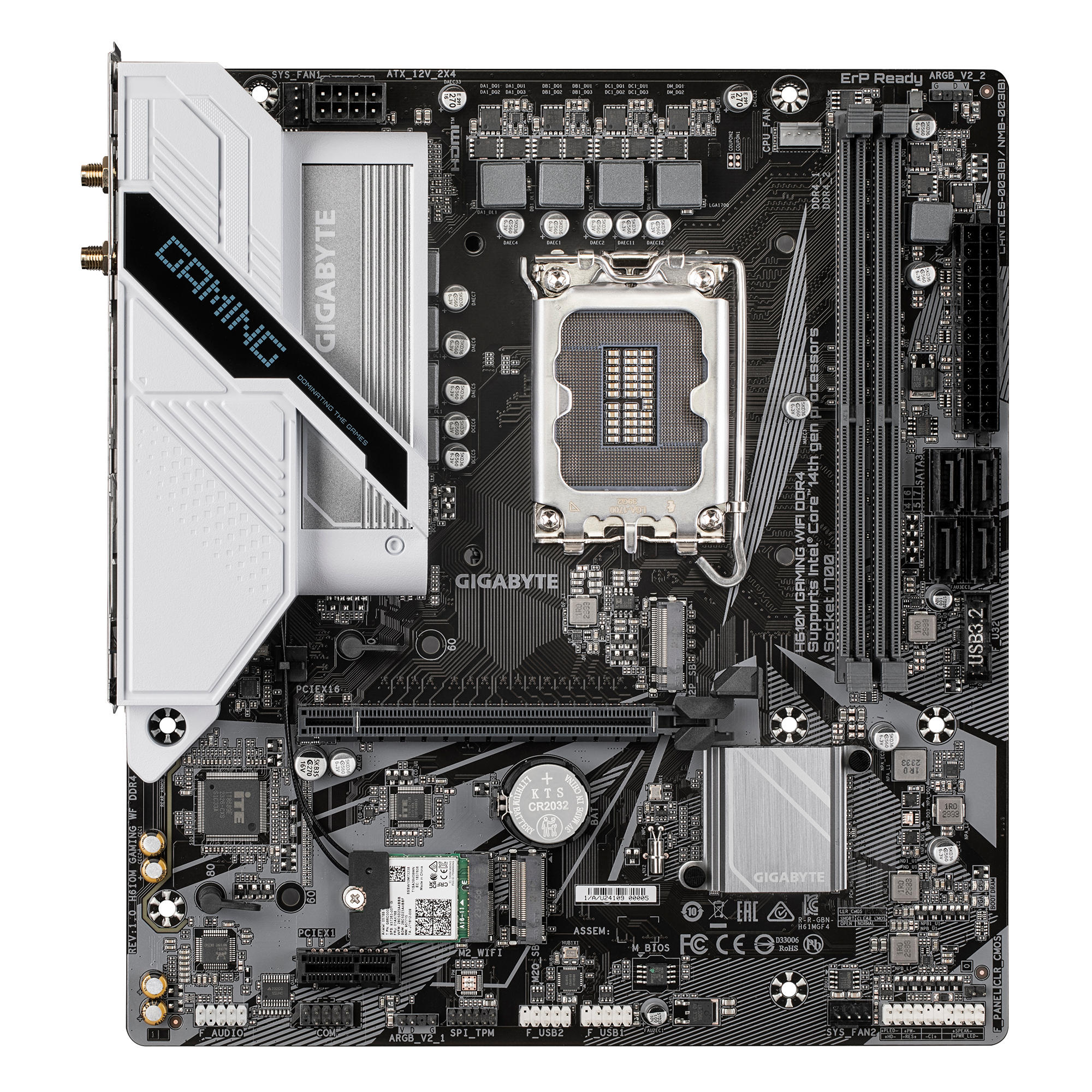 Una scheda madre Gigabyte nera e argento. Il testo include Gaming, DDR4 e varie porte.