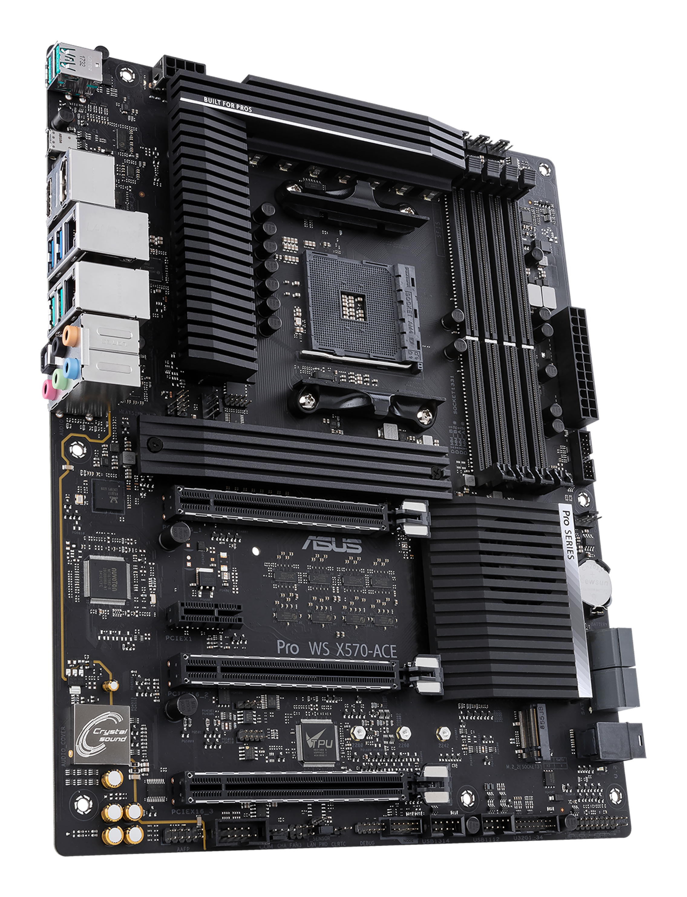 Scheda madre nera ASUS Pro WS X570-ACE. Include porte, slot, dissipatori di calore e il logo ASUS. Per professionisti.