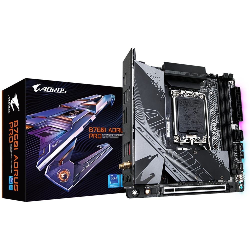 Una scheda madre e una scatola. La scatola ha un logo e il testo 'B760I AORUS PRO'. La scheda madre è nera e grigia.