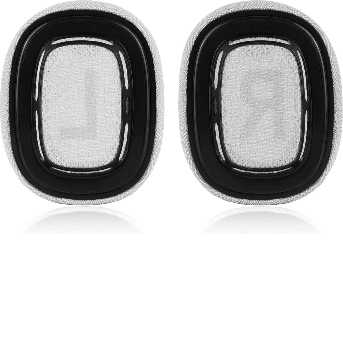 Twee oorschelpen voor koptelefoons, wit en zwart. Elk heeft een wit mesh-interieur met een letter L en R.
