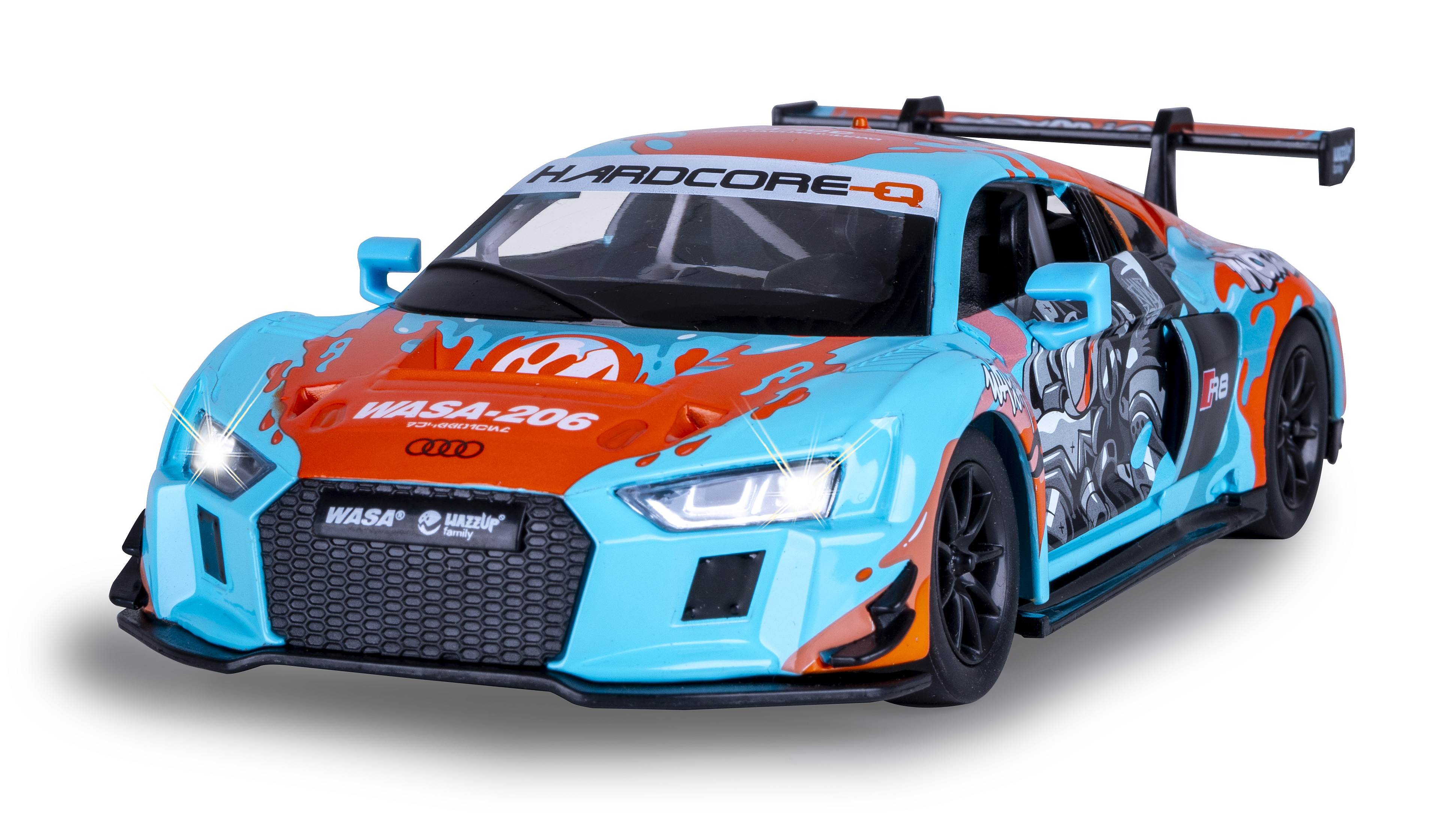 Ein blau-oranges Spielzeugauto mit der Aufschrift "HARDCORE-Q" und "WASA-206". Das Auto hat schwarze Räder und helle Scheinwerfer.