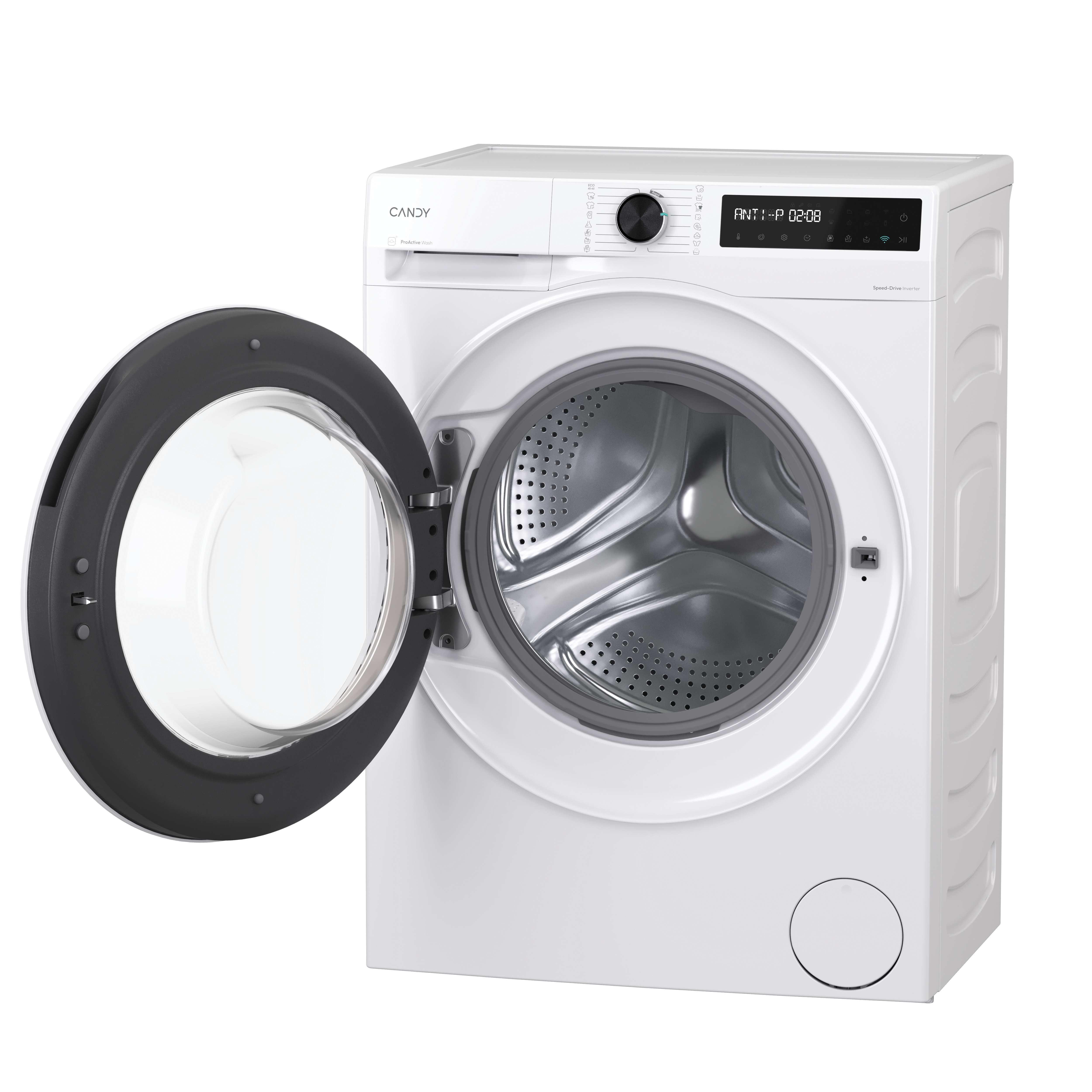 Una lavadora Candy blanca, con la puerta abierta, mostrando el tambor. Tiene un panel de control y una pantalla digital.