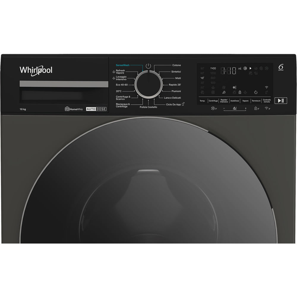 Lavatrice Whirlpool con pannello frontale grigio scuro. Pannello di controllo con impostazioni e display digitale.
