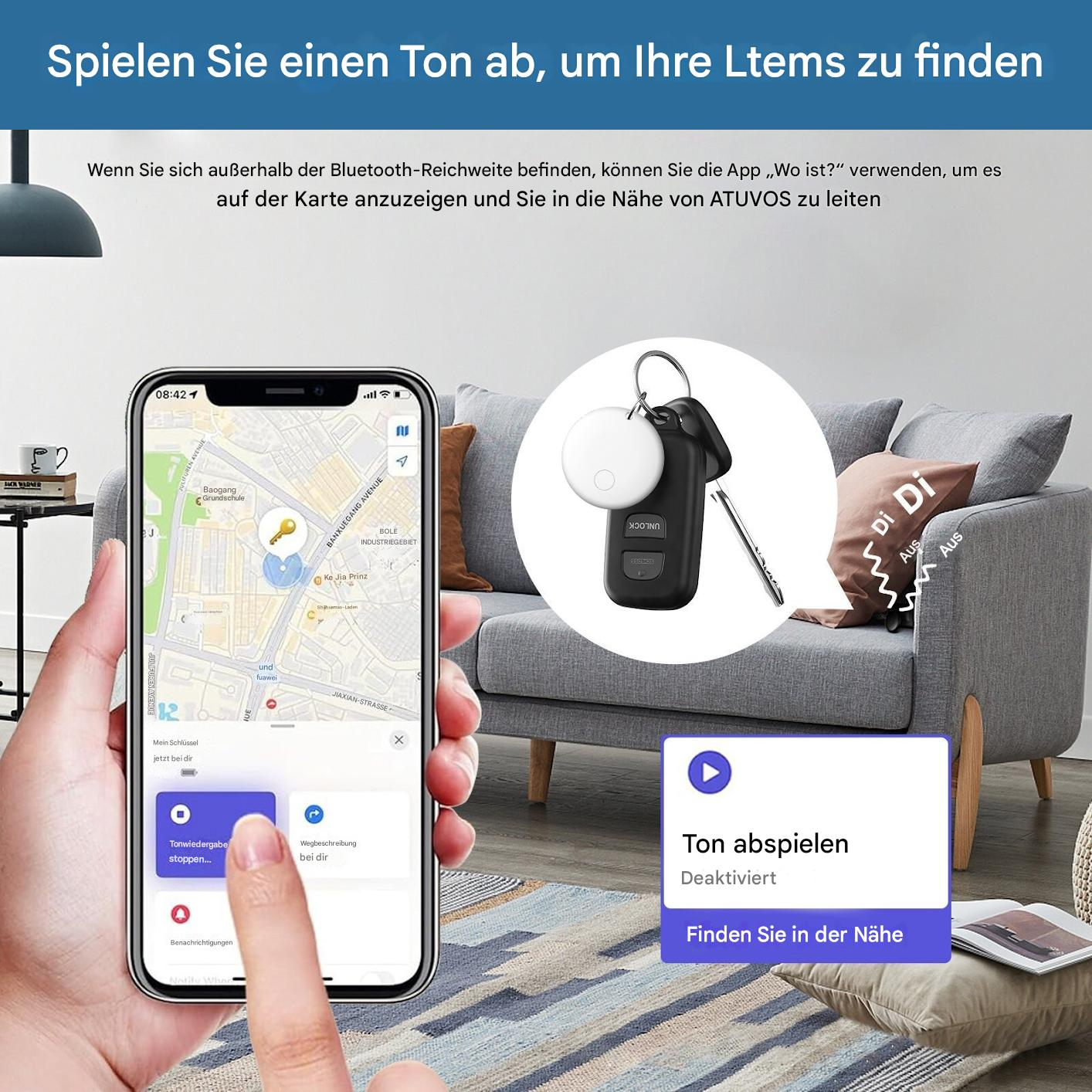 Person hält Handy mit Karte. Schlüssel und Tracker auf Couch. Text: Ton abspielen, um Artikel zu finden.