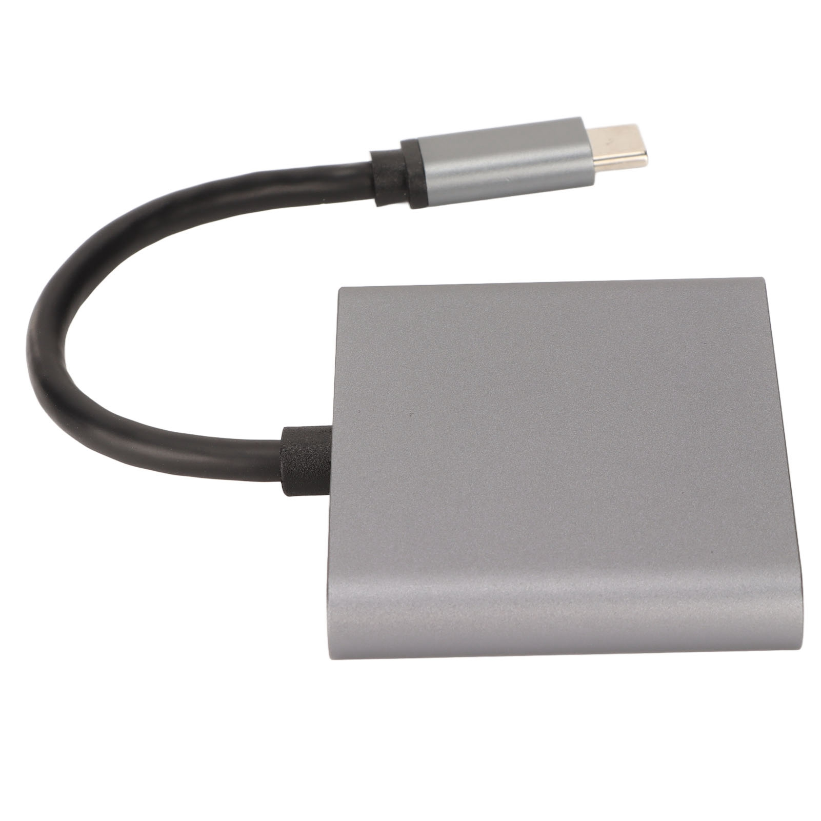 Ein silberner USB-C-Hub mit einem schwarzen Kabel. Der Hub ist rechteckig. Das Kabel ist gebogen.