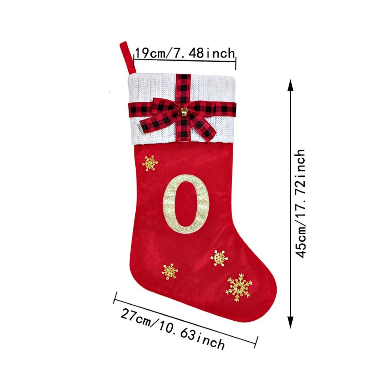 Ein roter Weihnachtsstrumpf mit weißem Oberteil, Schleife und der Zahl 0. Er hat goldene Schneeflocken und Größenangaben.