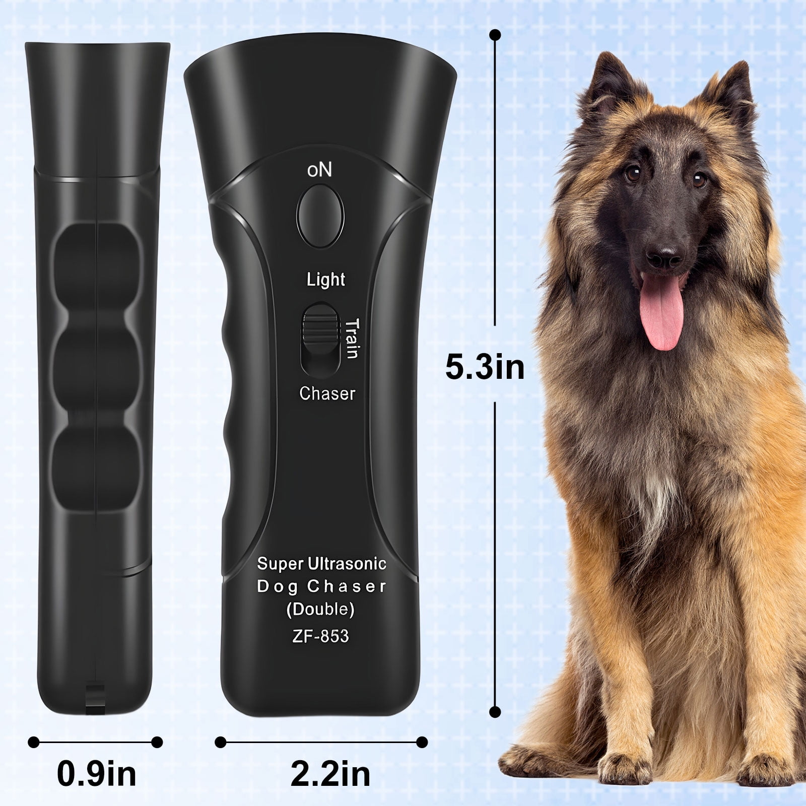 Das Bild zeigt einen schwarzen Hundeverscheucher und einen Belgischen Schäferhund. Der Verscheucher ist mit Produktinfos beschriftet. Der Hund sitzt, Zunge raus.