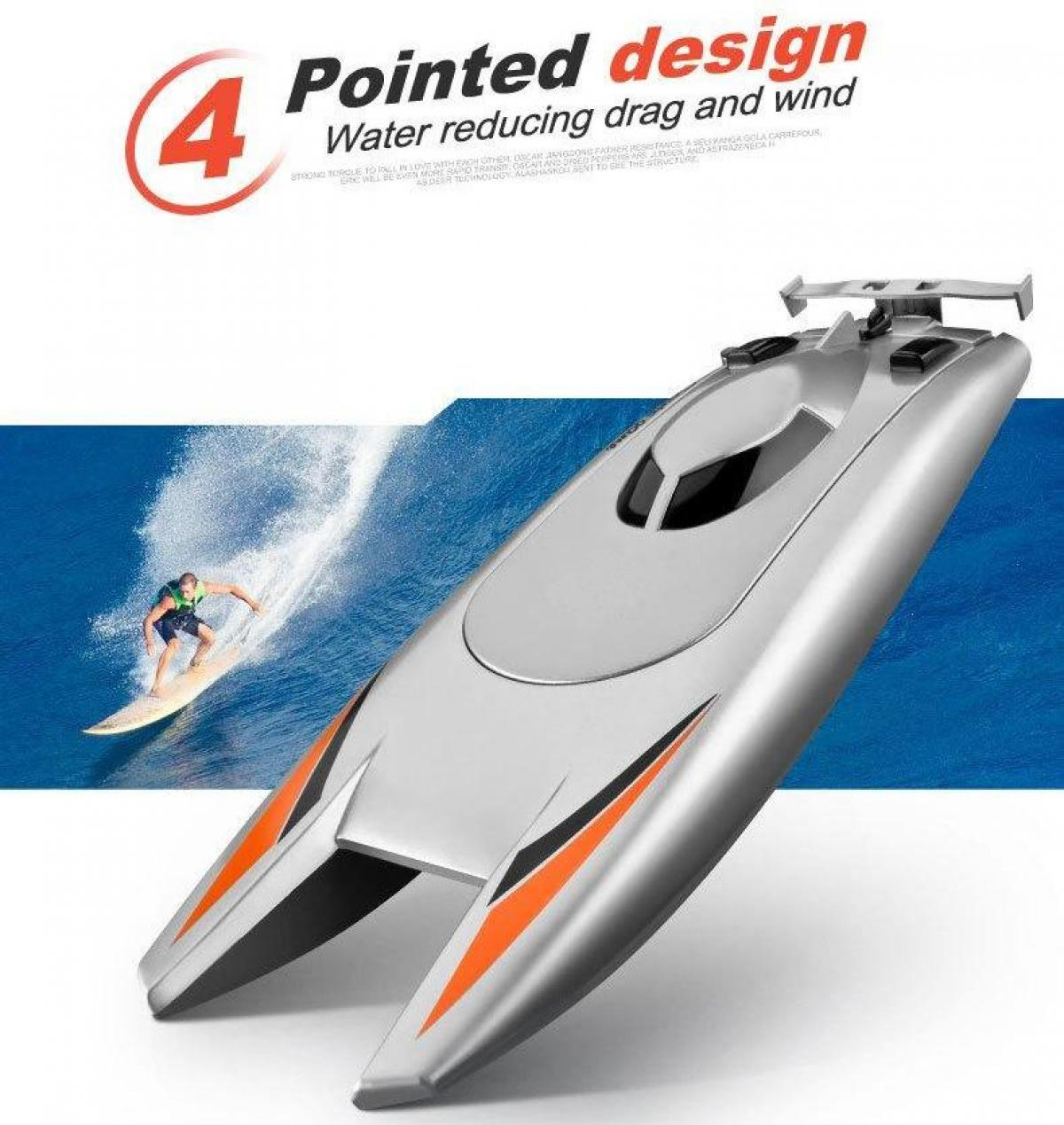 Ein silbernes Boot mit orangefarbenen Akzenten. Ein Surfer reitet auf einer Welle. Text: Spitzes Design, Wasserwiderstand reduzieren und Wind, und eine 4.
