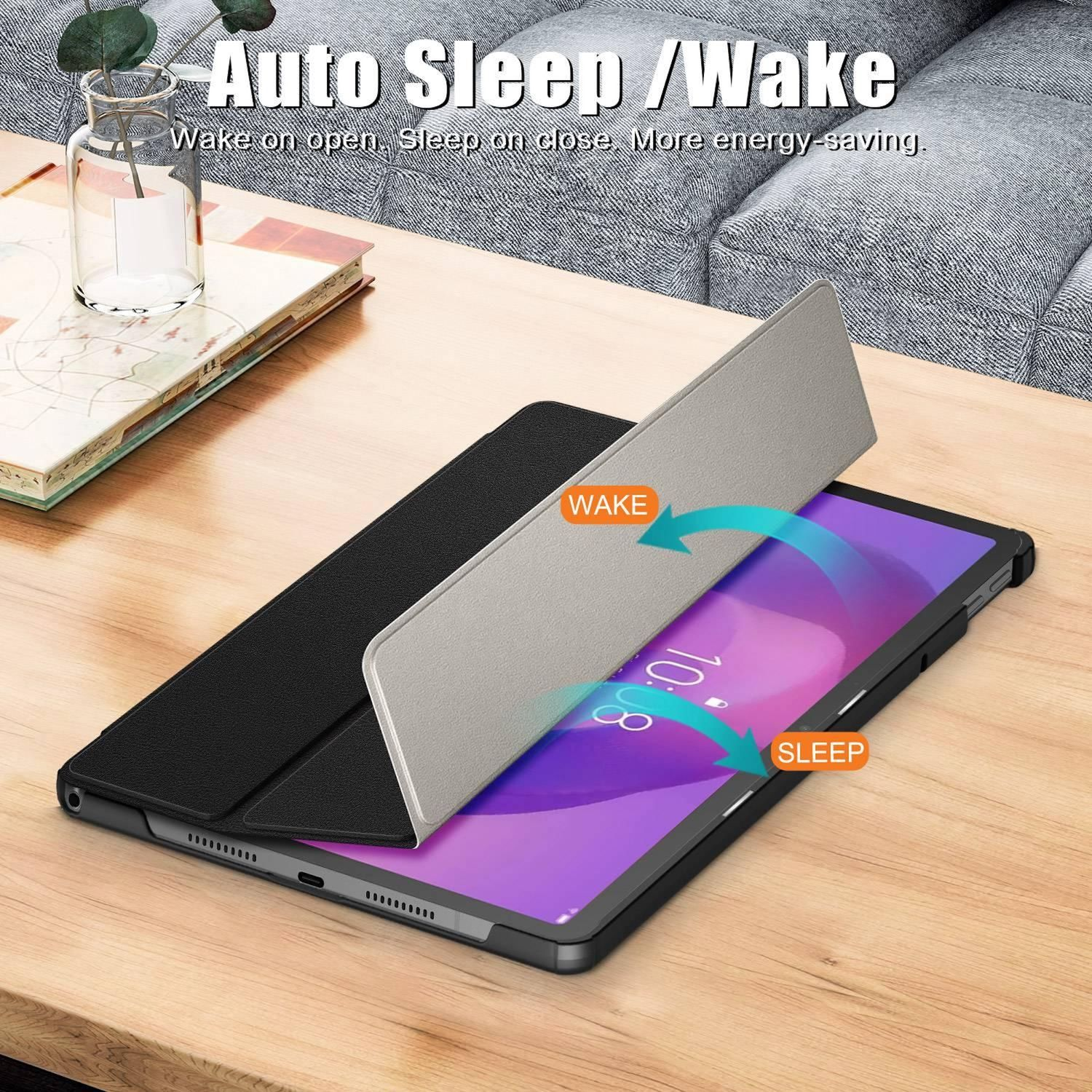 Tablet-Hülle mit geöffnetem Deckel. Text: Auto Sleep/Wake. Pfeile zeigen 'Wake' und 'Sleep'. Eine Glasvase und ein Buch auf Holzoberfläche.