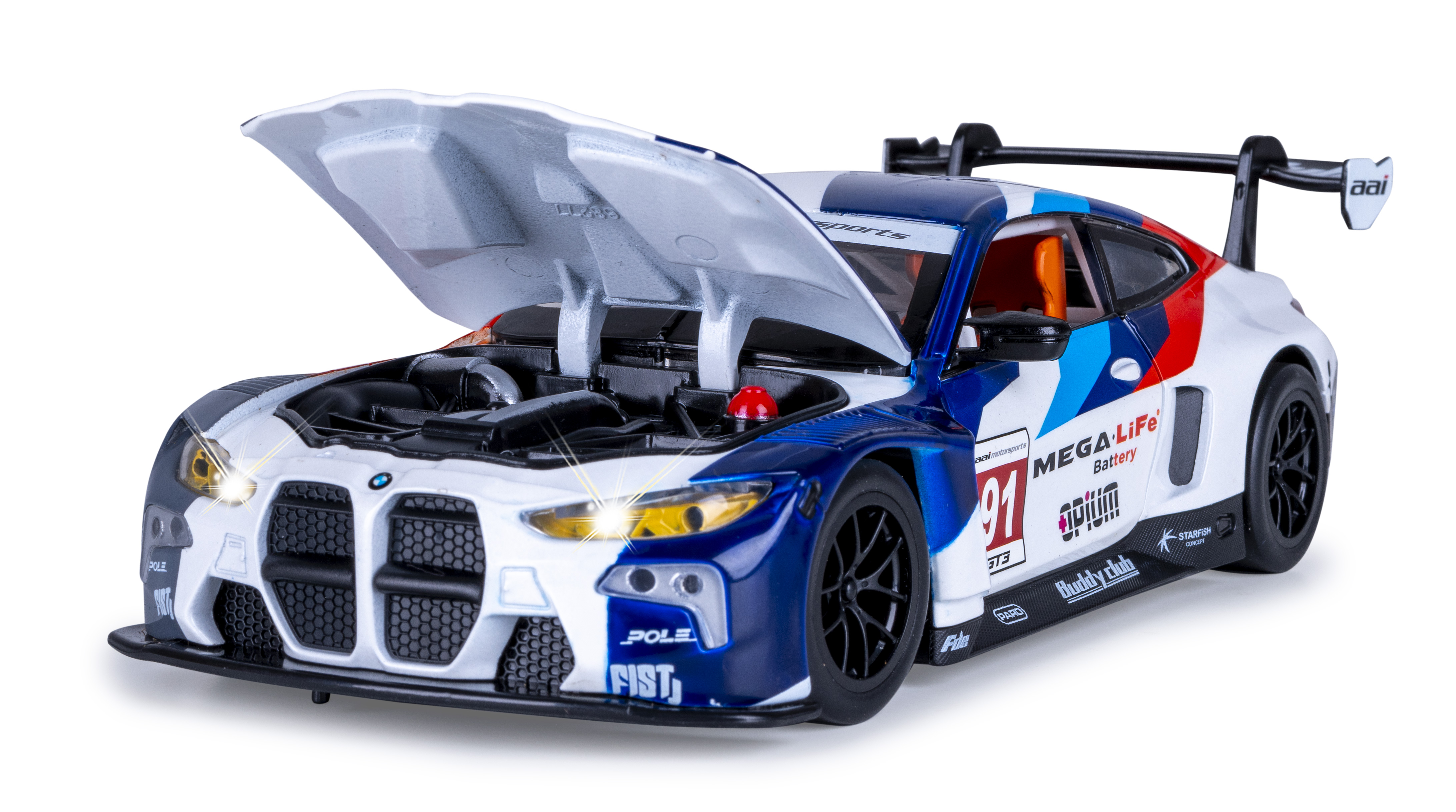 Ein weißes, blaues und rotes Spielzeug-Rennauto mit offener Motorhaube, das Motordetails zeigt. Es hat Rennaufkleber und einen Heckflügel.
