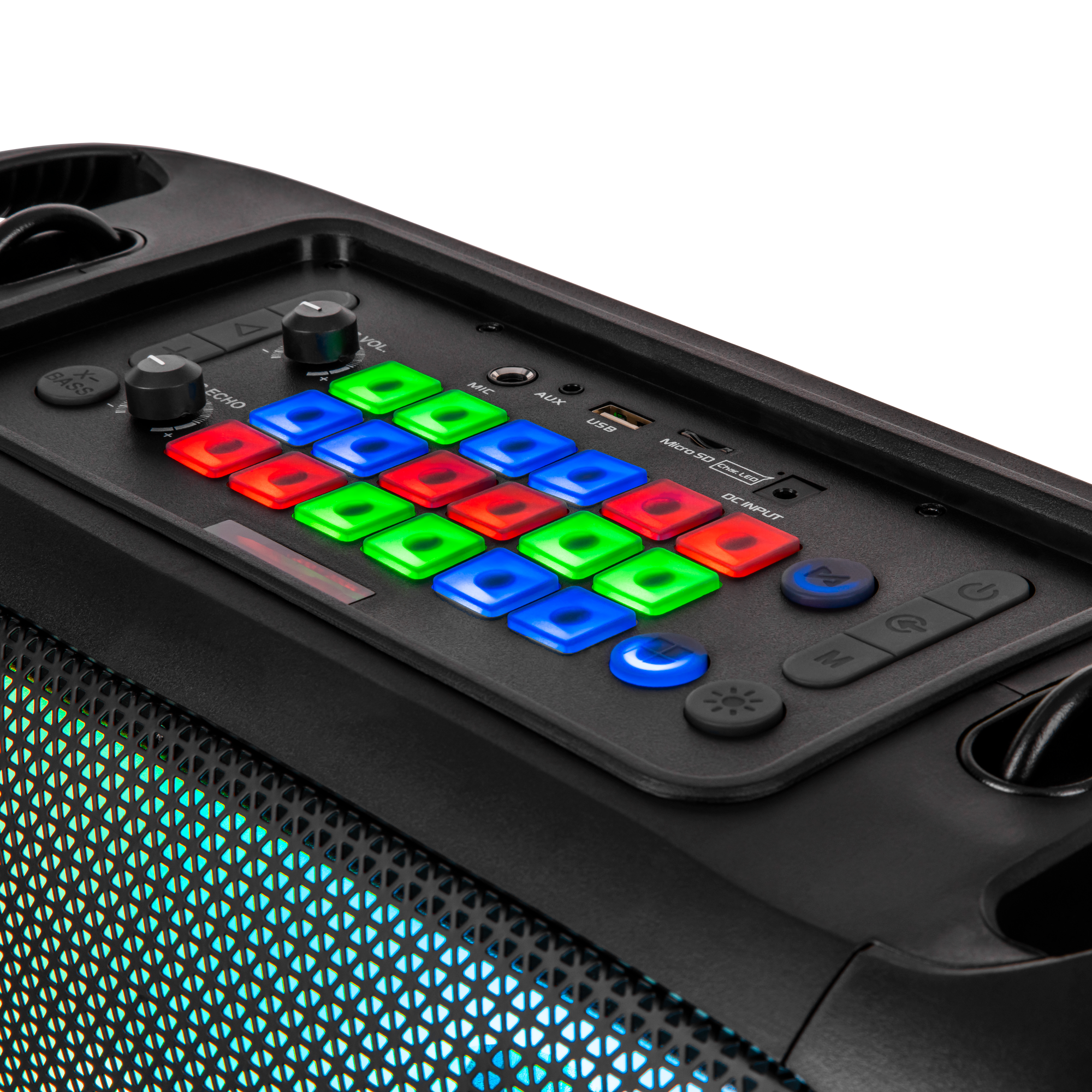 Zbliżenie czarnego panelu sterowania głośnikiem z przyciskami, pokrętłami i świecącymi światłami. Widoczna jest metalowa kratka głośnika.