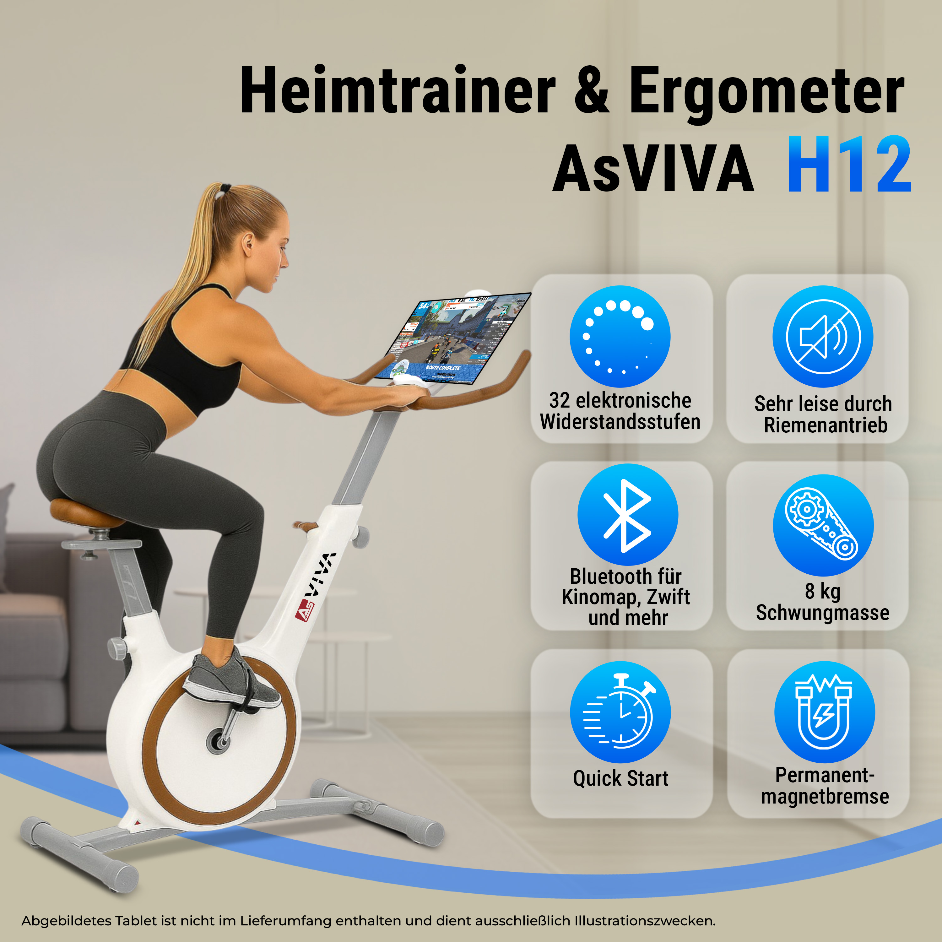 Eine Frau trainiert auf einem Indoor-Bike. Das Fahrrad ist weiß und braun, mit einem Bildschirm. Text zeigt Funktionen.