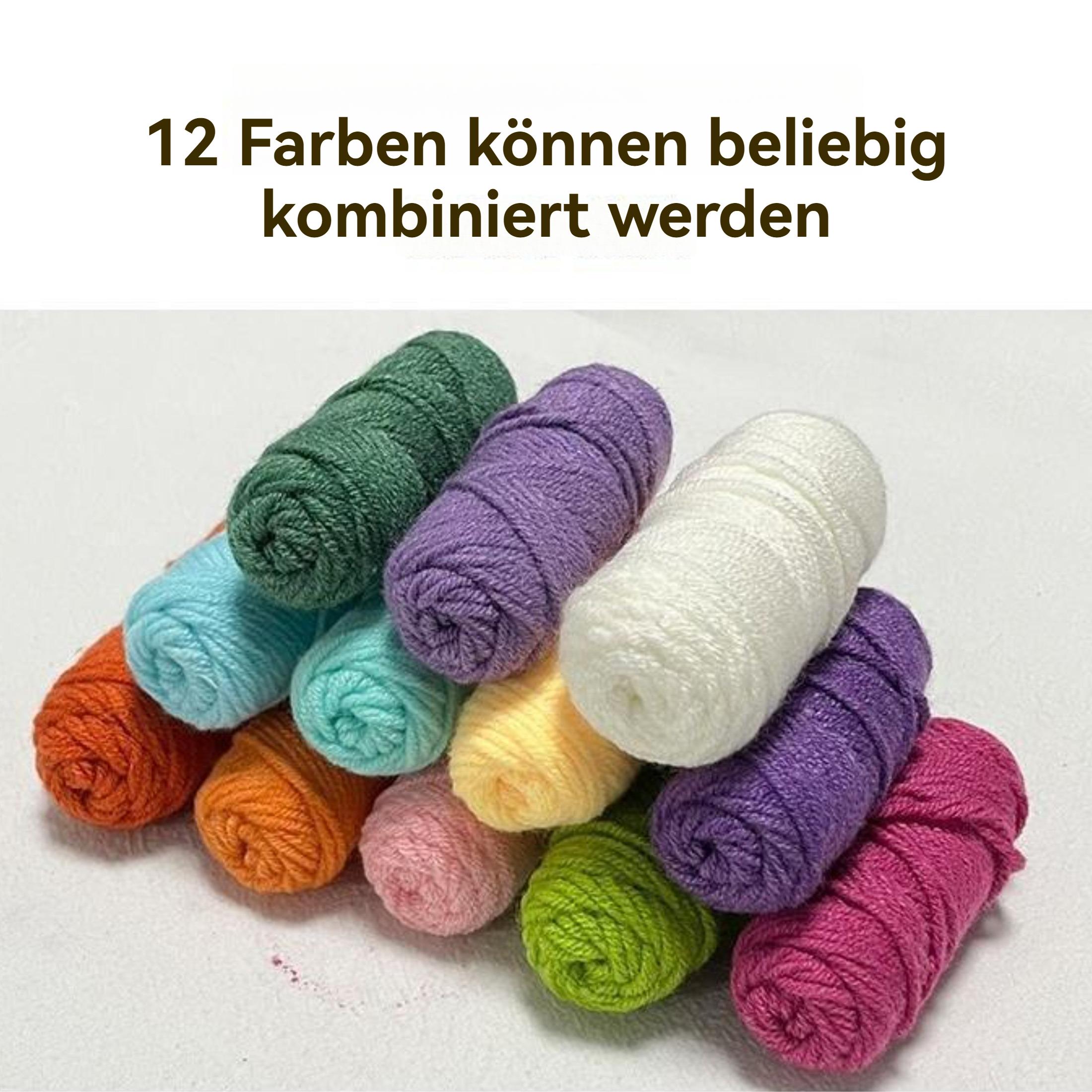Das Bild zeigt 12 Garnfarben. Grün, Lila, Weiß, Rosa, Orange, Gelb, Türkis und Blau sind sichtbar. Text oben: "12 Farben können kombiniert werden."