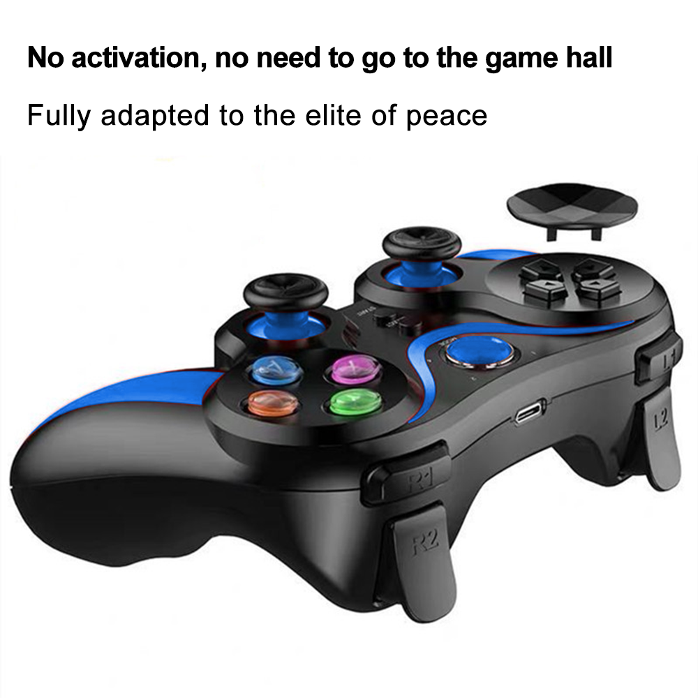 Ein schwarzes und blaues Gamepad mit farbigen Tasten. Der Hintergrund enthält Text mit der Aufschrift "Keine Aktivierung, keine Notwendigkeit, in die Spielhalle zu gehen".