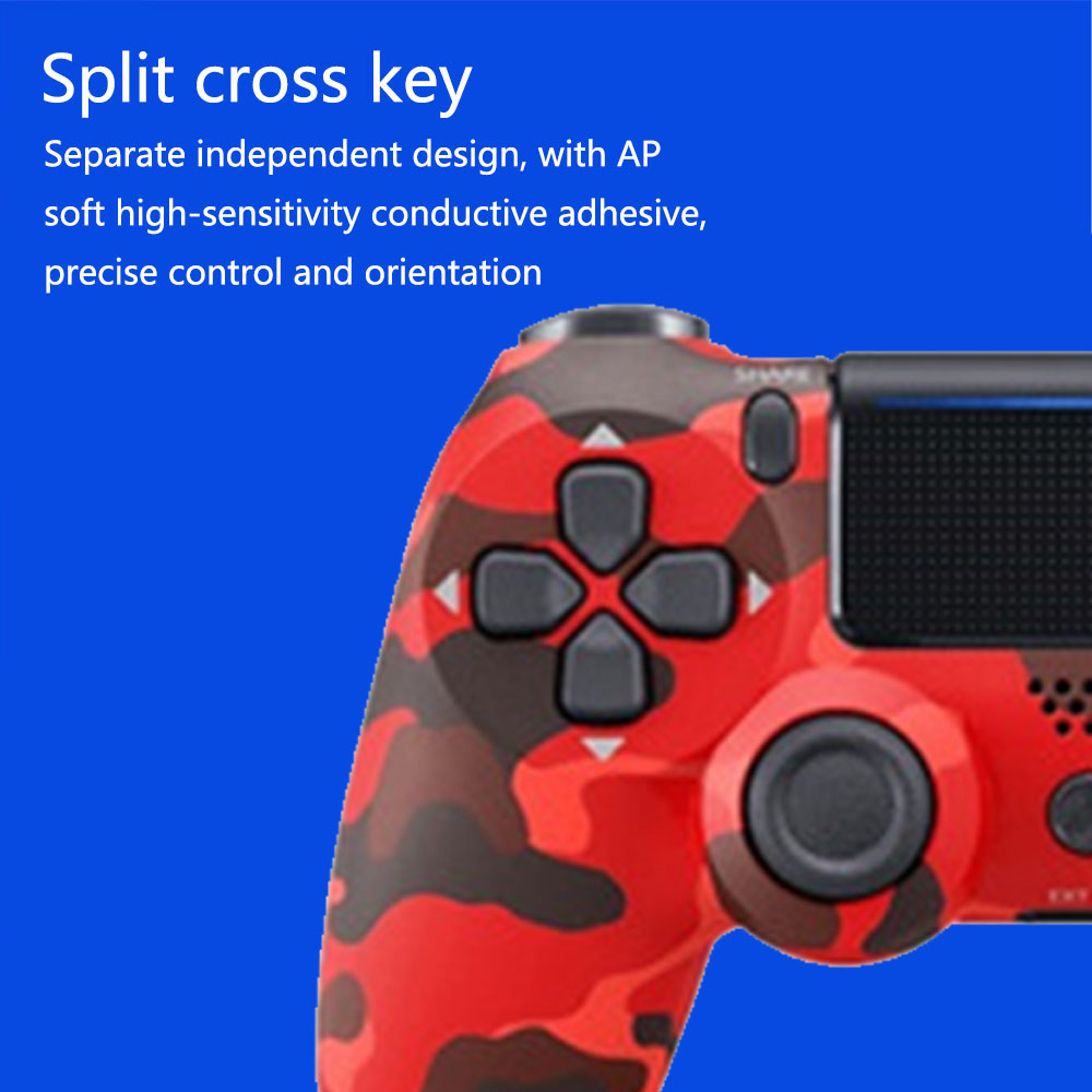 Ein roter Camo-Controller mit der geteilten Kreuztaste ist sichtbar. Der Controller befindet sich vor einem blauen Hintergrund.