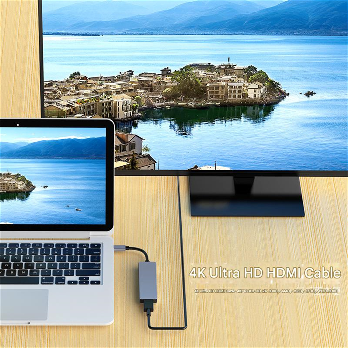 Ein Laptop, der mit einem Fernseher verbunden ist, zeigt eine malerische Aussicht. Ein Kabel und ein Adapter sind verbunden. Der Fernseher zeigt Text: 4K Ultra HD HDMI Cable.
