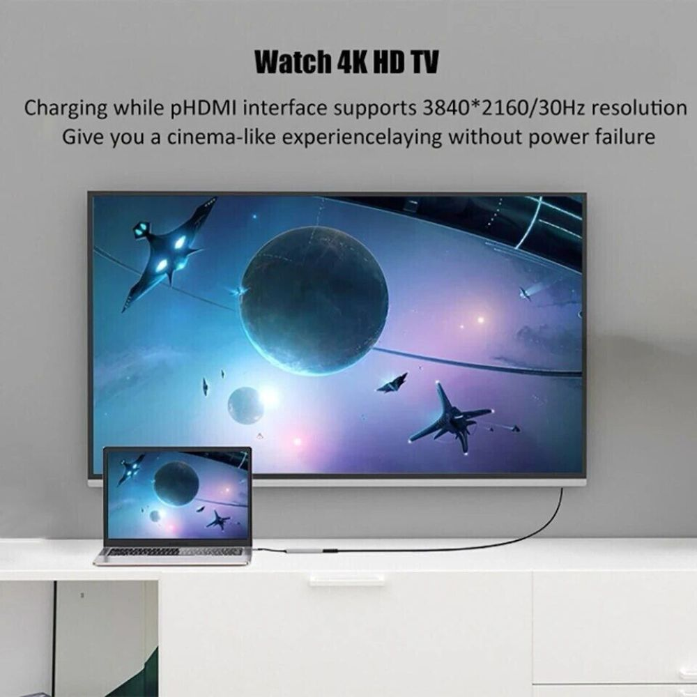 Ein Fernseher, der eine Weltraumszene zeigt, ist mit einem Laptop verbunden. Oben steht: "Watch 4K HD TV."